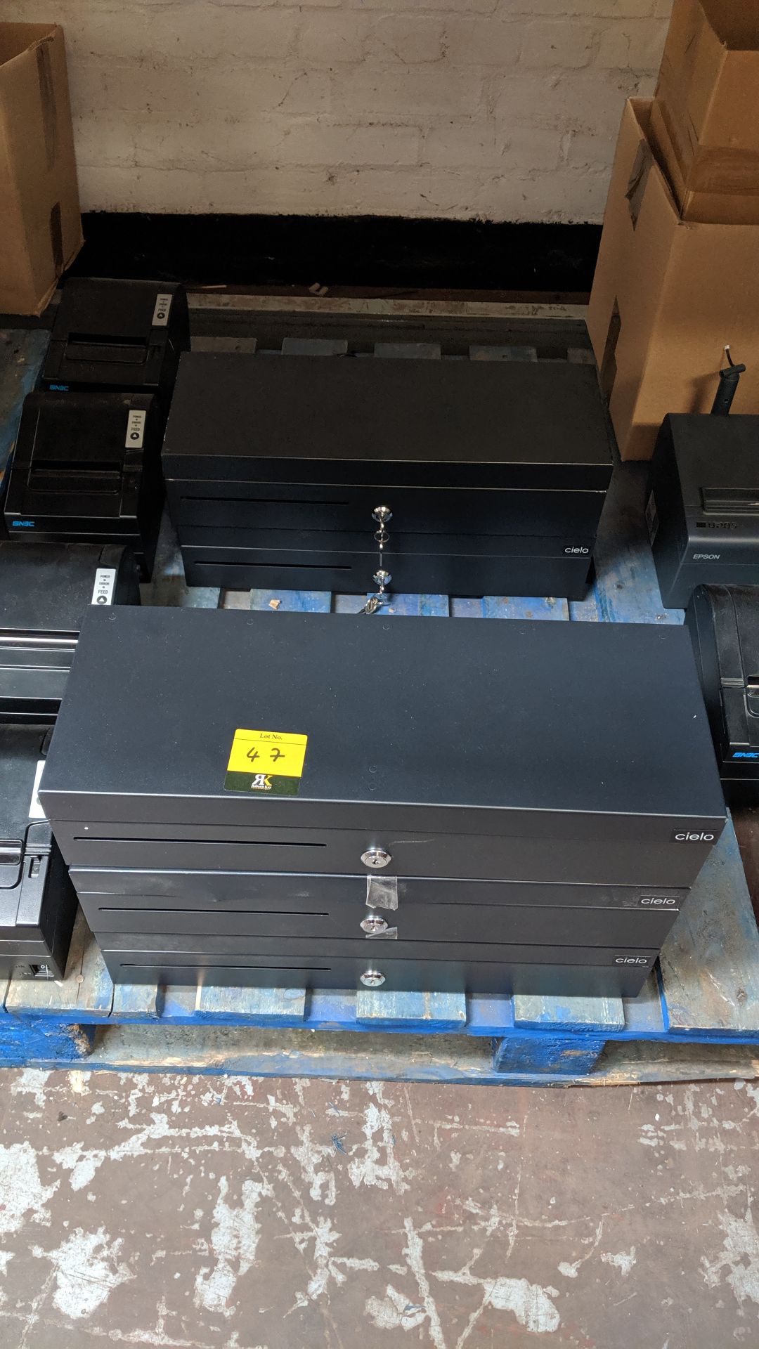 5 off cash drawers, some of which include a key All the lots in this auction are being sold on