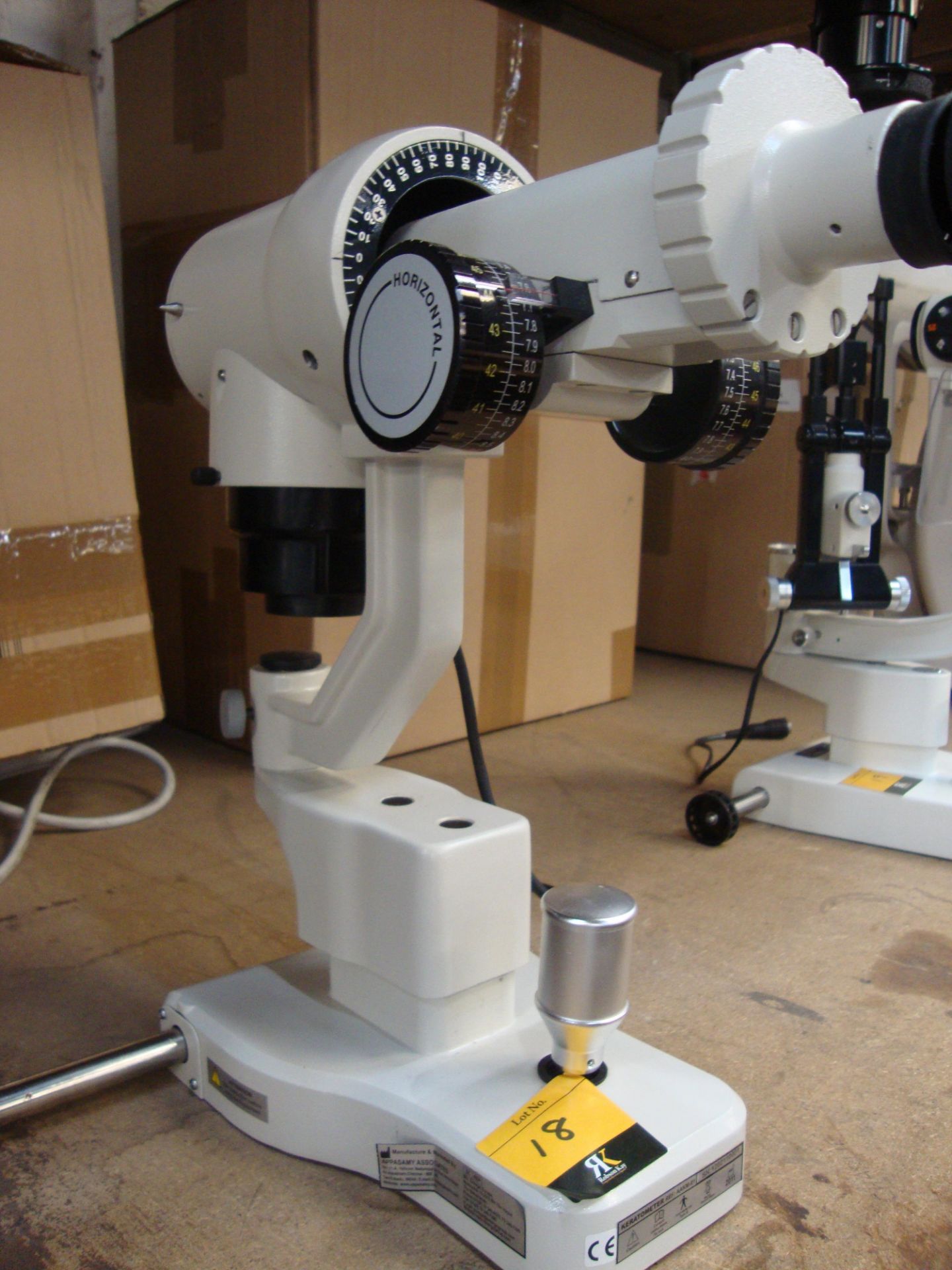 Keratometer reference AAKM-01 All the lots in this auction are being sold on behalf of Galaxy