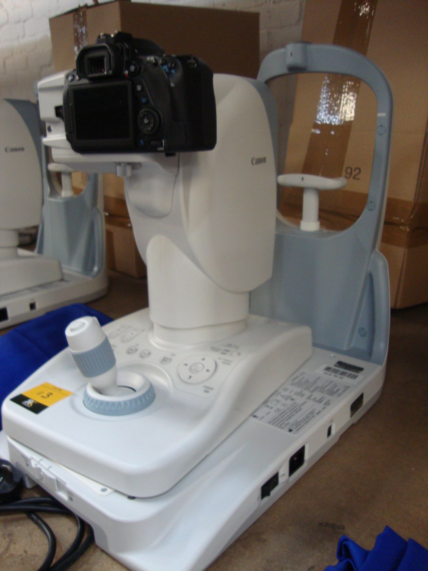 Canon CR-2AF digital retinal (Fundus) camera incorporating Canon EOS camera body All the lots in - Image 3 of 4