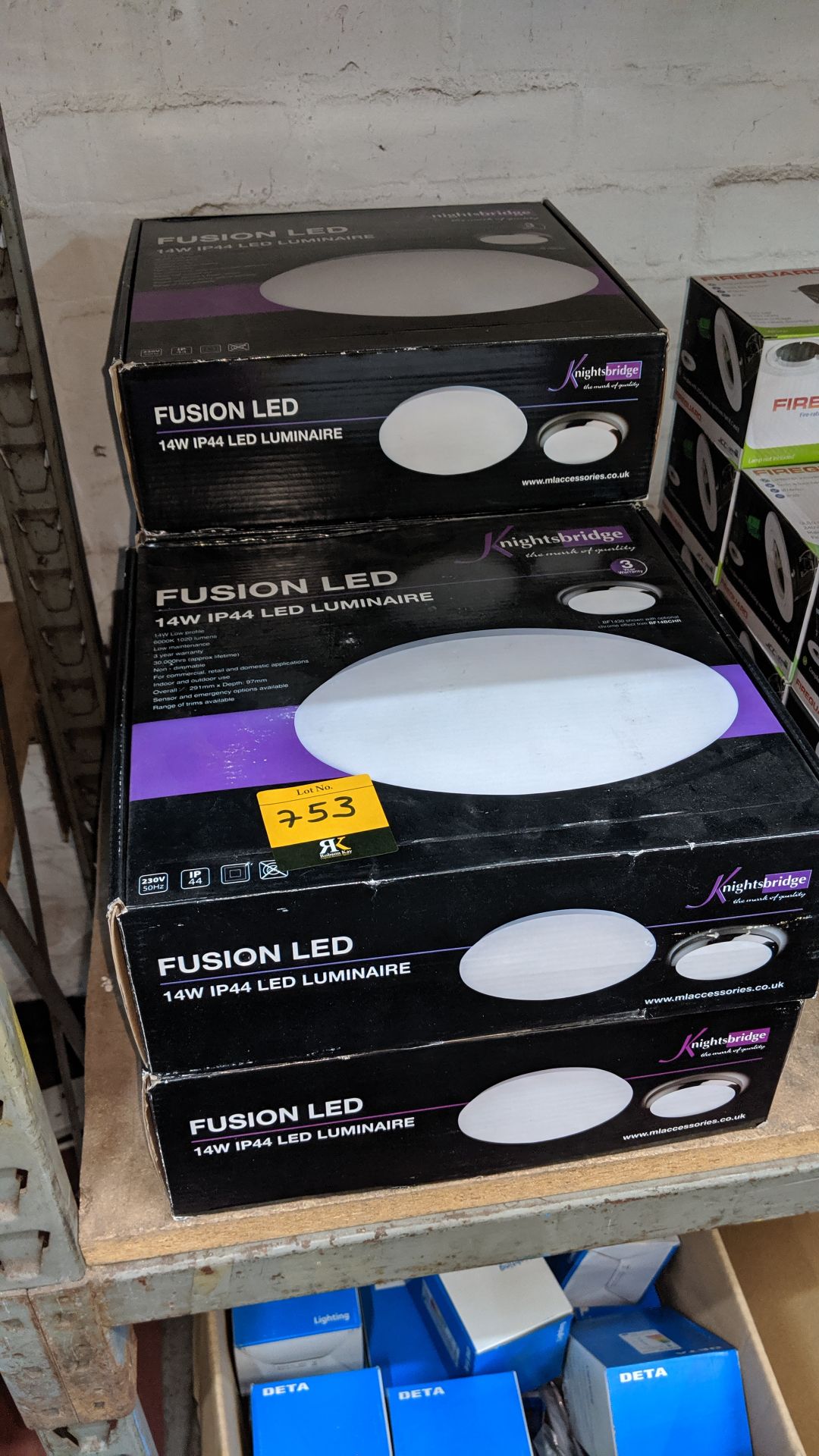 5 off Fusion LED 14w IP44 LED luminaire bulkhead lamps IMPORTANT: Please remember goods successfully