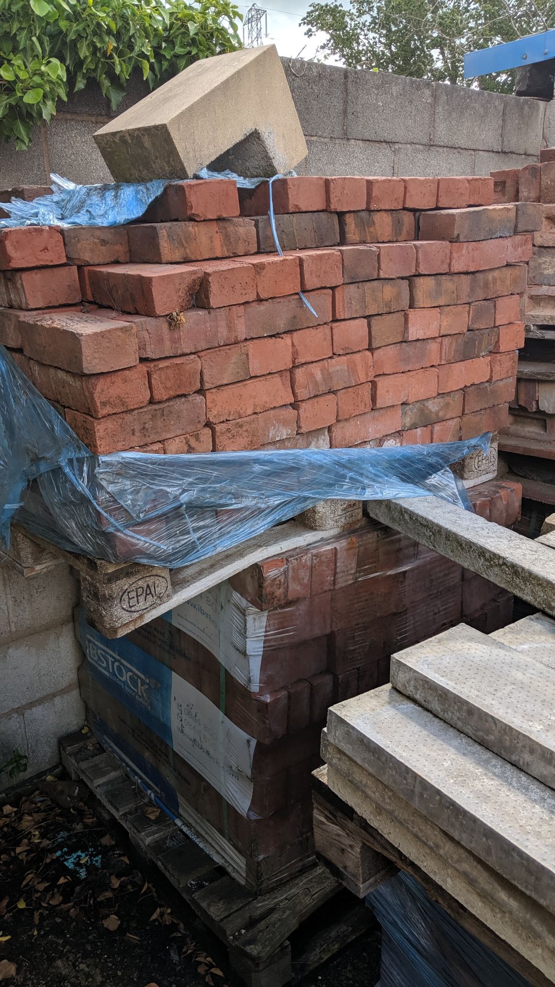 Complete contents of the yard (excluding the two dust extractors and the panels of building cladding - Image 11 of 65