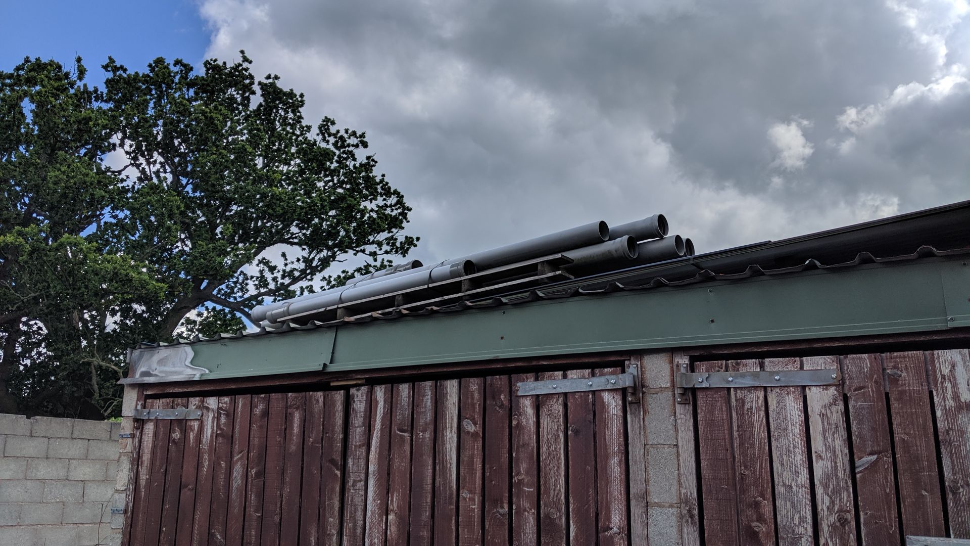 Complete contents of the yard (excluding the two dust extractors and the panels of building cladding - Image 56 of 65