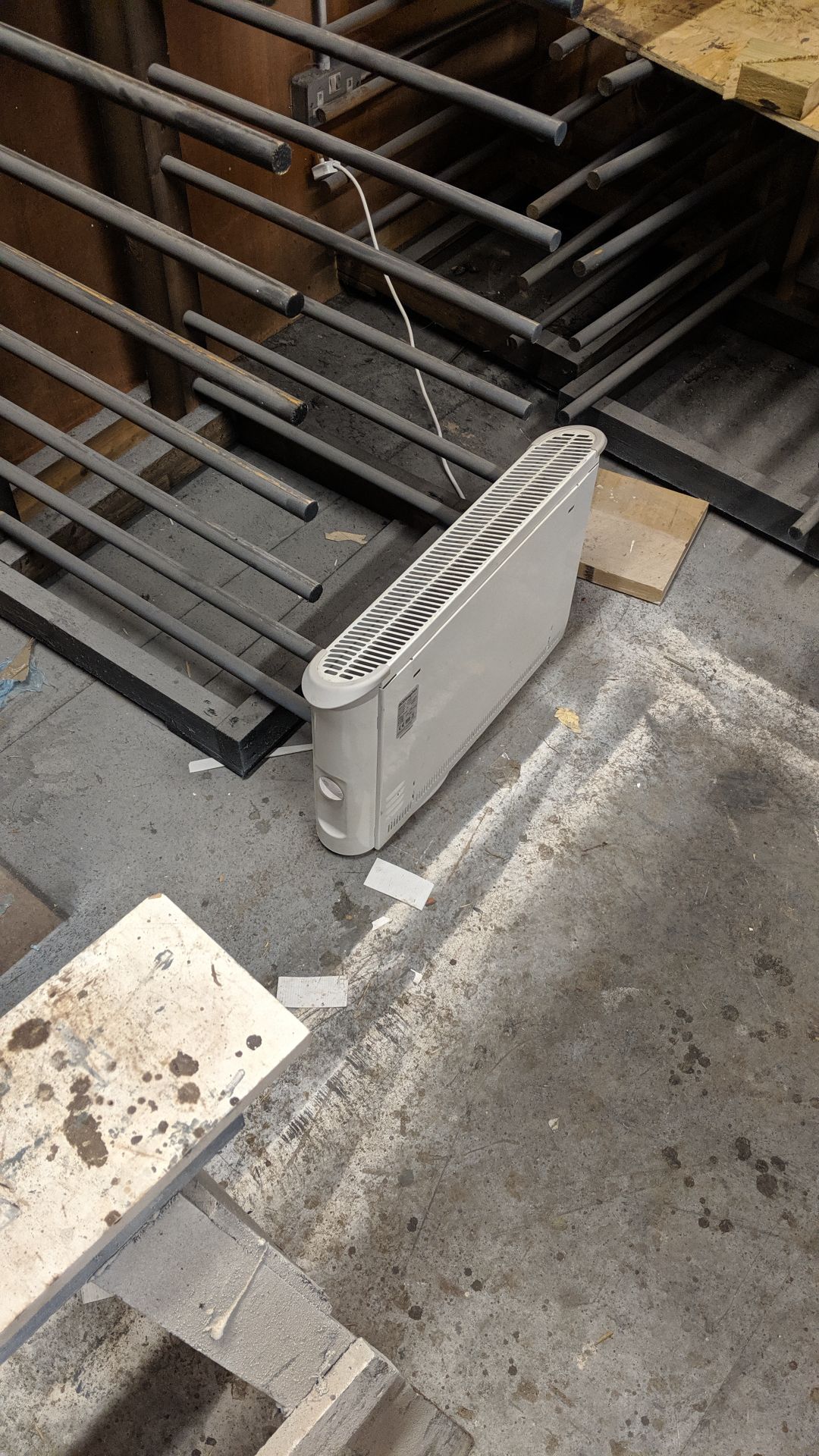 Contents of a paint drying room including approx. 14 drying racks, wooden trestles, 2 off metal - Image 16 of 17