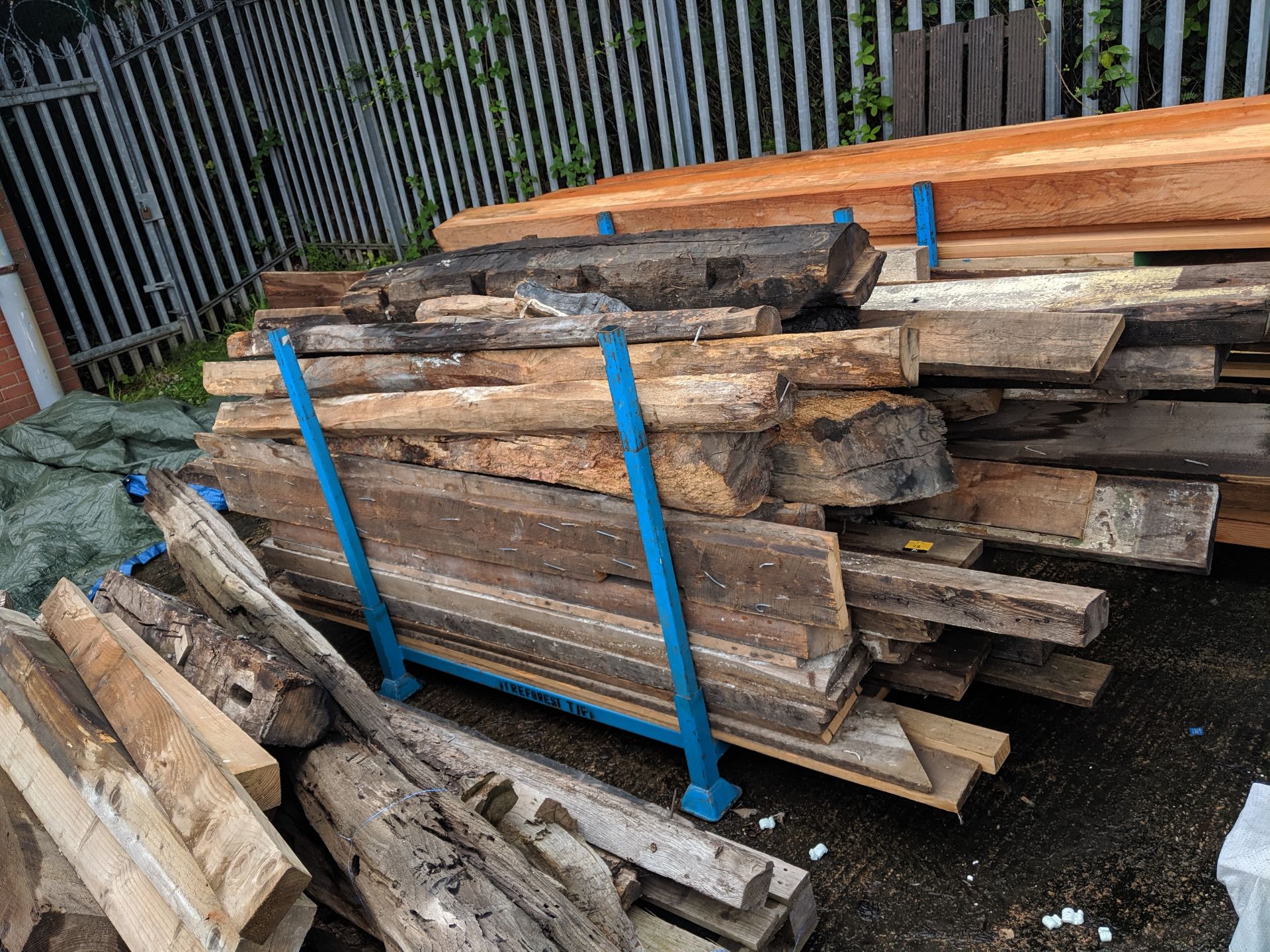 The contents of a pallet of assorted reclaimed timber. NB the stillage is excluded so the