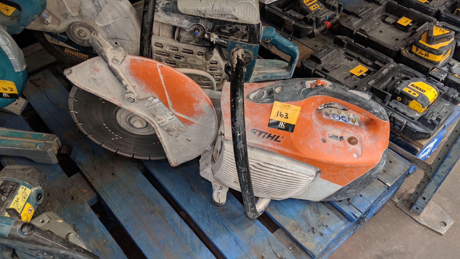 Stihl model TS410 petrol saw IMPORTANT: Please remember goods successfully bid upon must be paid for