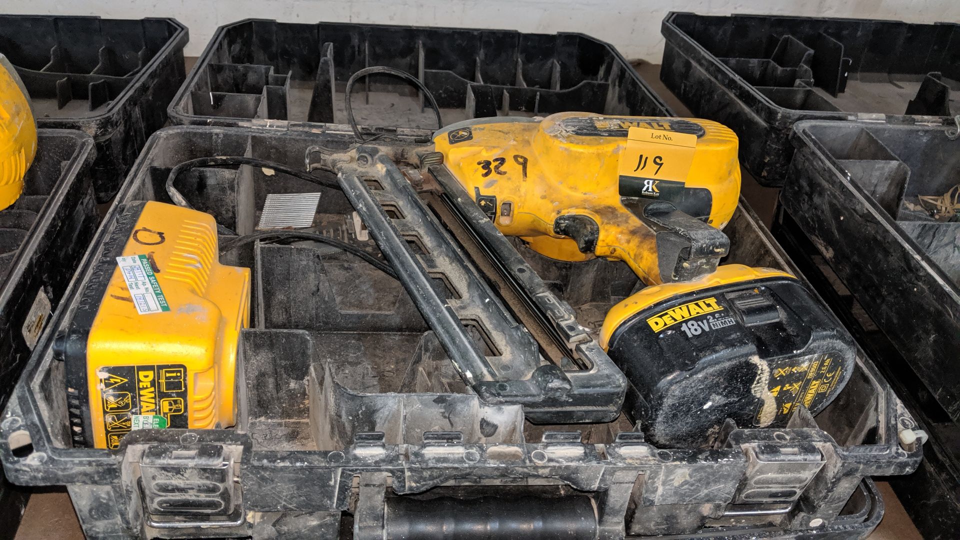 DeWalt cordless nail gun model DC618, including 1 off battery, 1 off charger & 1 off carry case