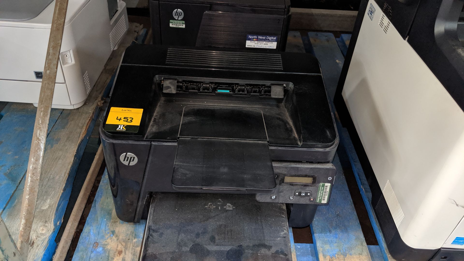 2 off assorted compact HP printers. This is one of a large number of lots being sold on behalf of - Image 2 of 3