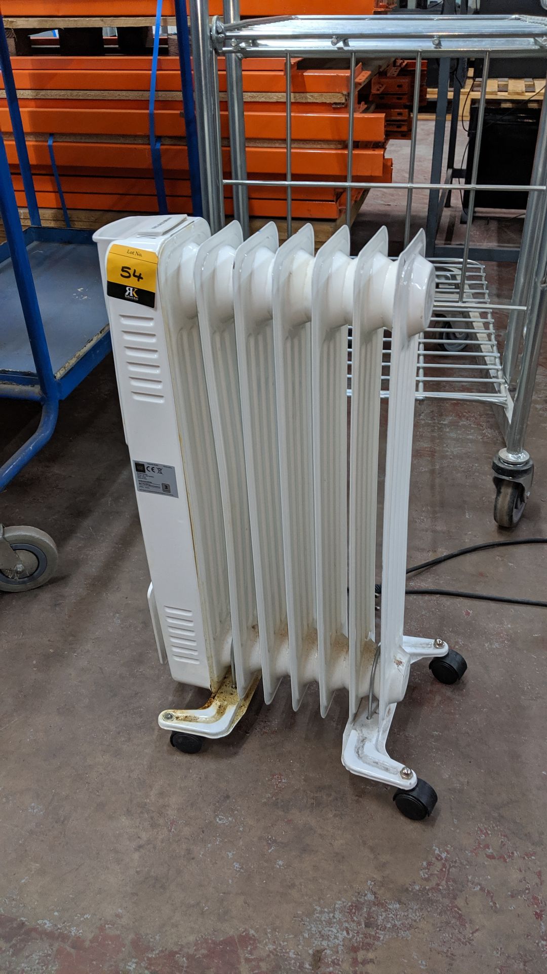 Oil filled radiator. This is one of a number of lots being sold on behalf of the liquidator of a - Image 2 of 3