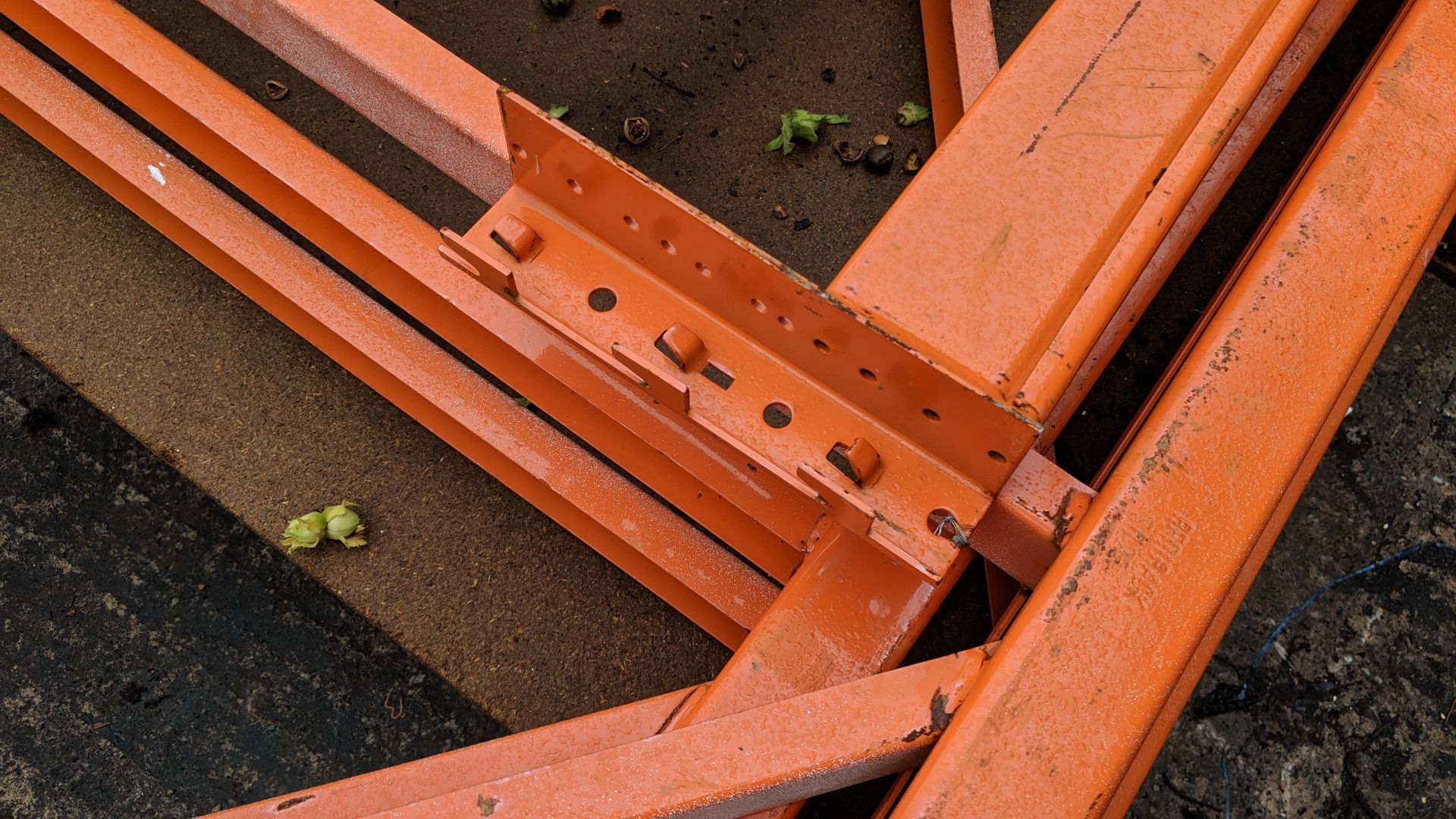 Quantity of pallet racking consisting of 4 orange uprights each measuring approx. 201" x 35", 4 - Image 4 of 7