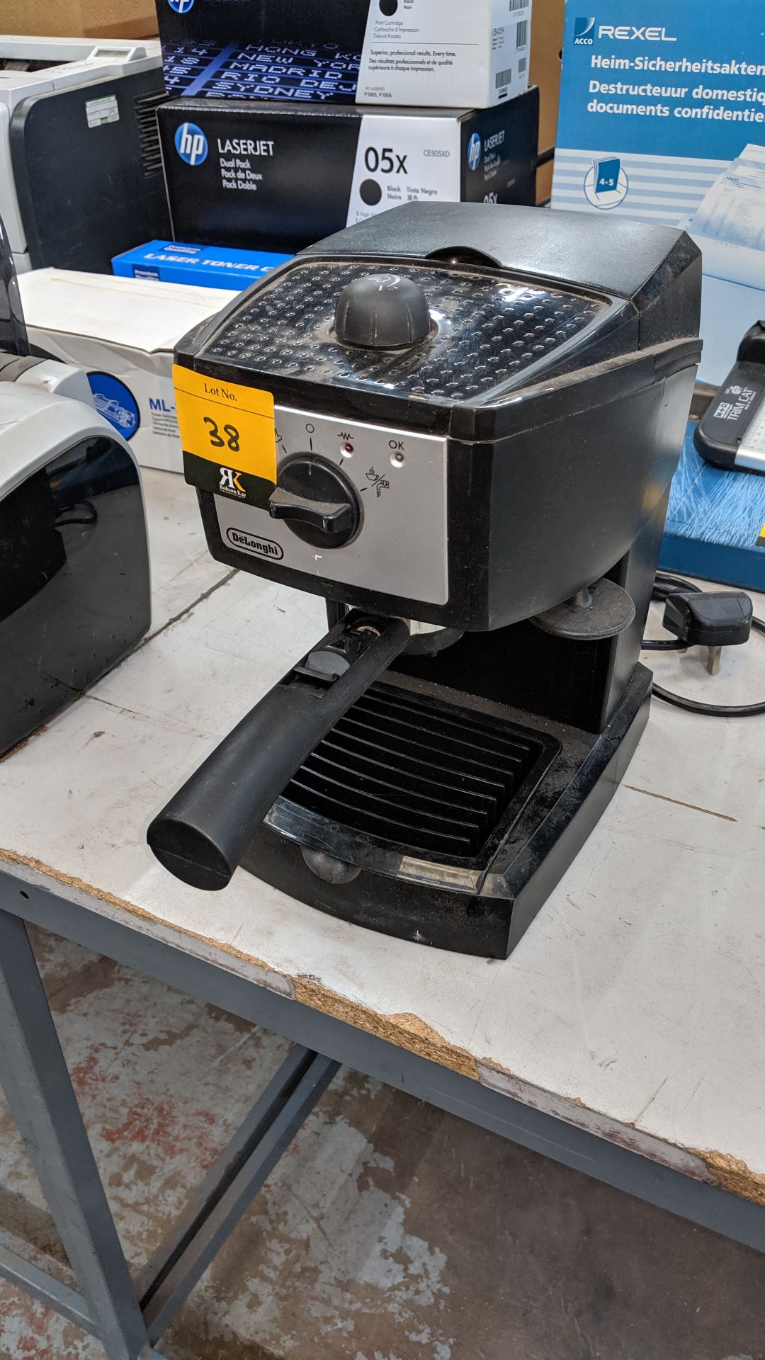 DeLonghi espresso machine. This is one of a number of lots being sold on behalf of the liquidator of