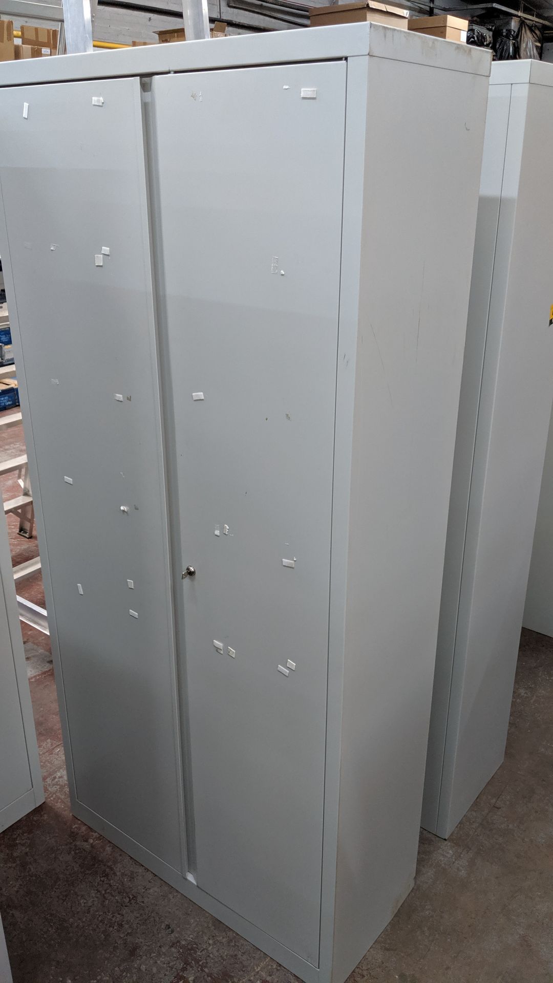 2 off pale grey metal stationery cupboards measuring approx. 77" (h) x 16" (d) x 36" (w) with - Image 4 of 6