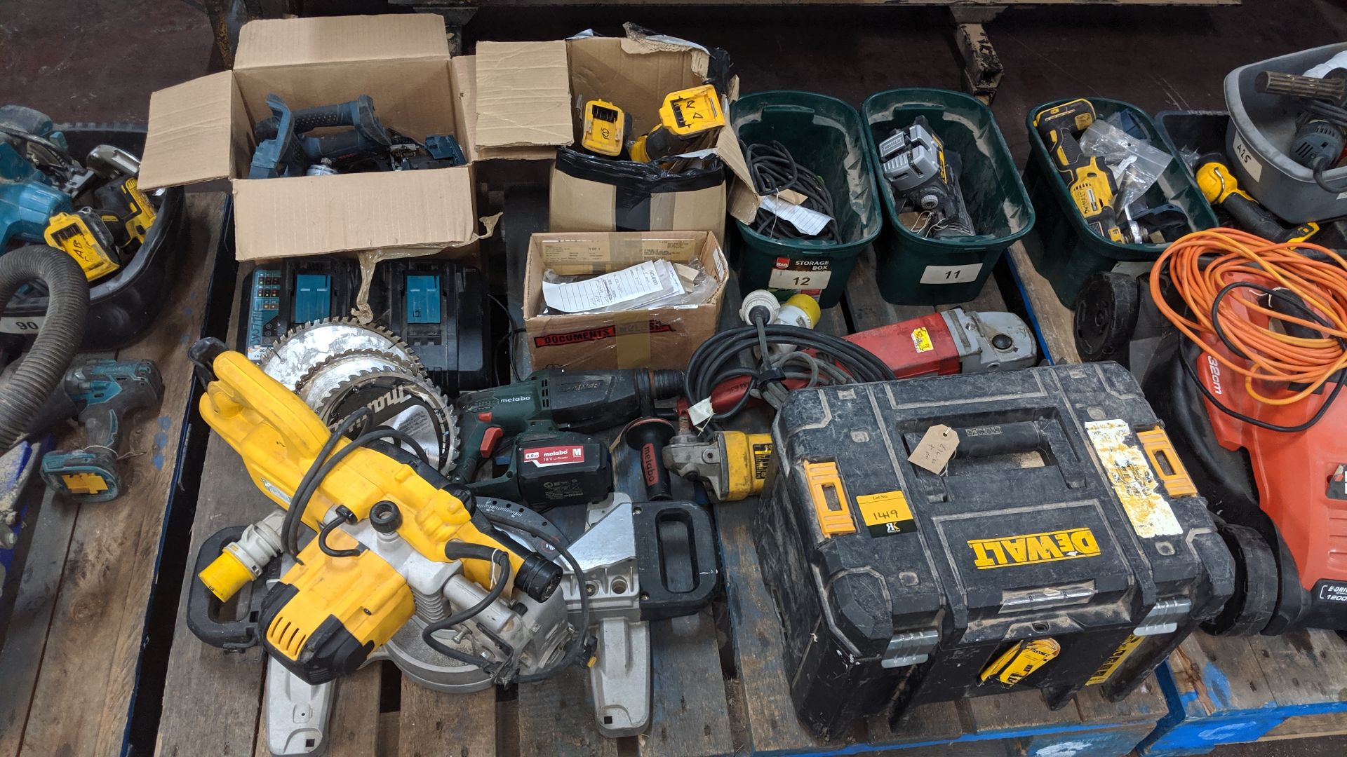 Contents of a pallet of assorted power tools. This is one of a number of lots that relate to a power - Image 2 of 8