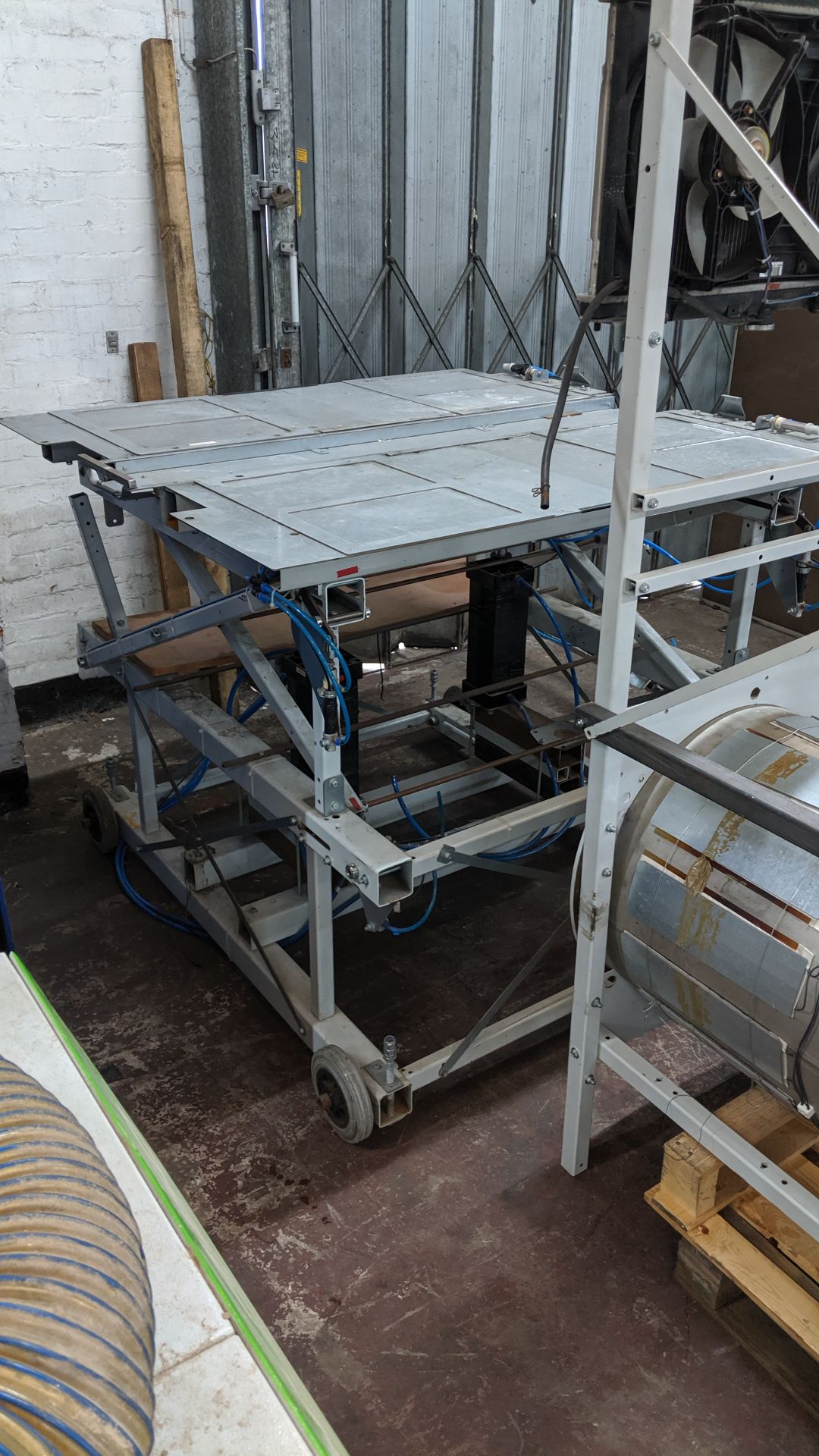 2018 Vacuum Chamber & Loading Table. This machine was purchased new for £55,390 plus VAT - Image 18 of 22