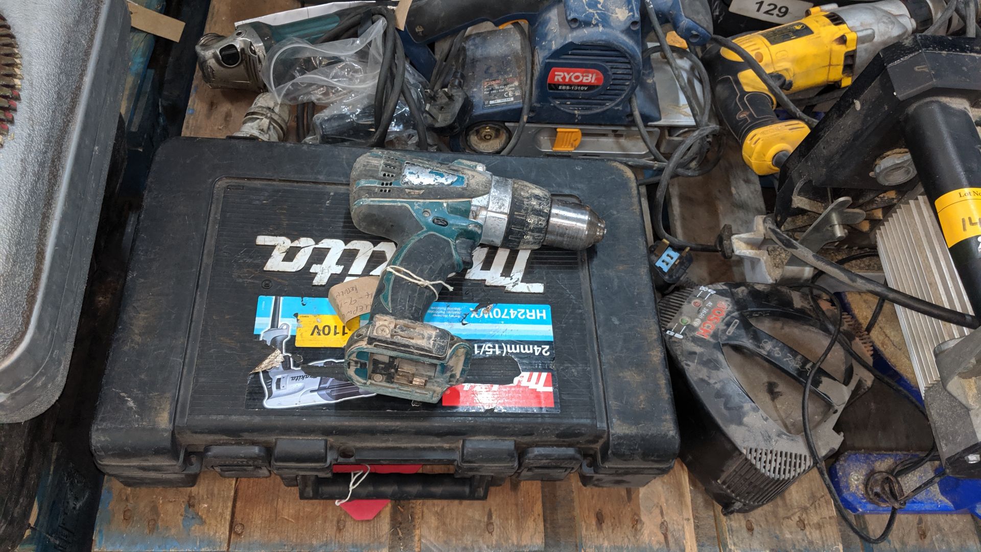 Contents of a pallet of assorted power tools. This is one of a number of lots that relate to a power - Image 3 of 8