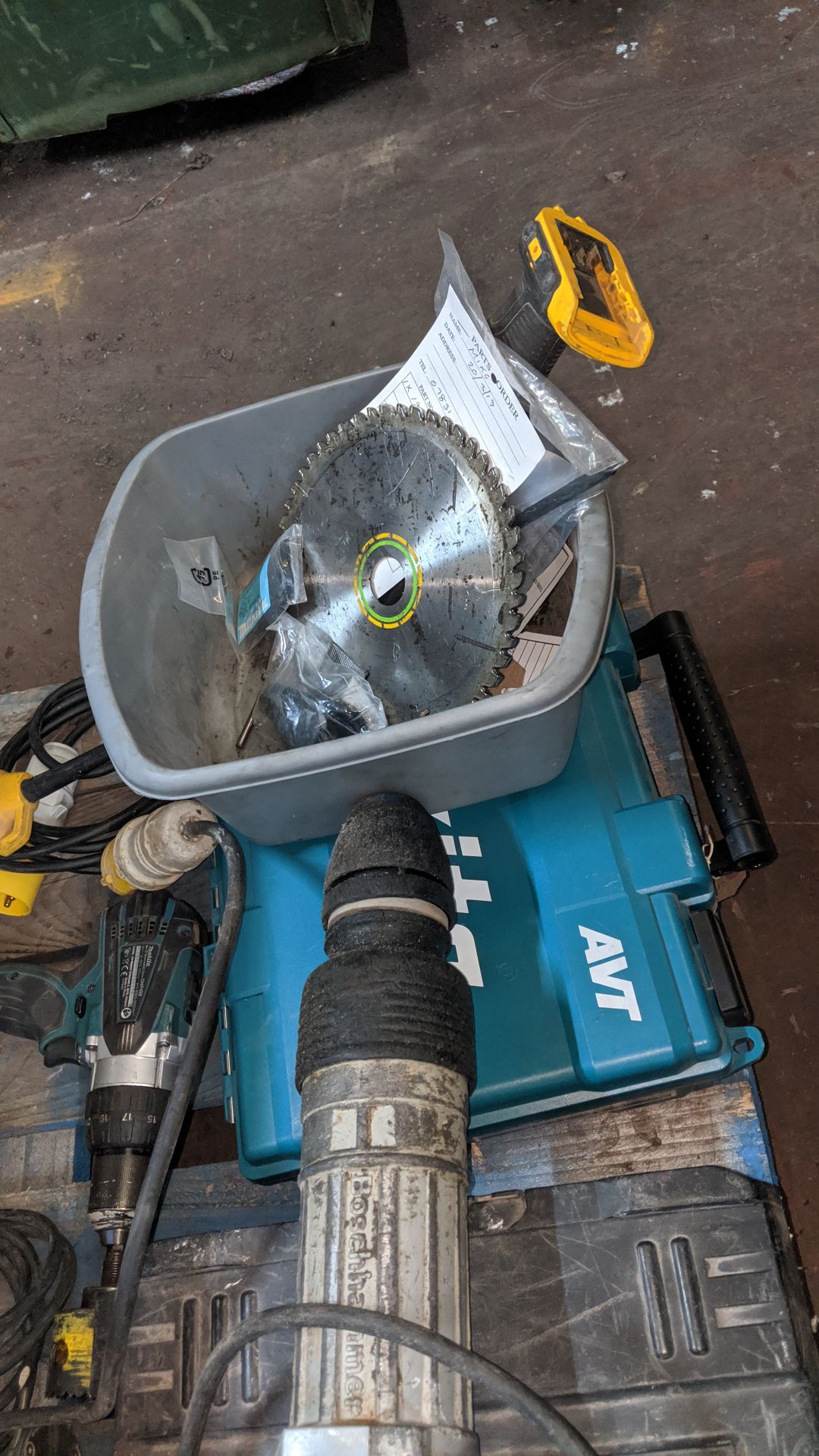 Contents of a pallet of assorted power tools. This is one of a number of lots that relate to a power - Image 5 of 8