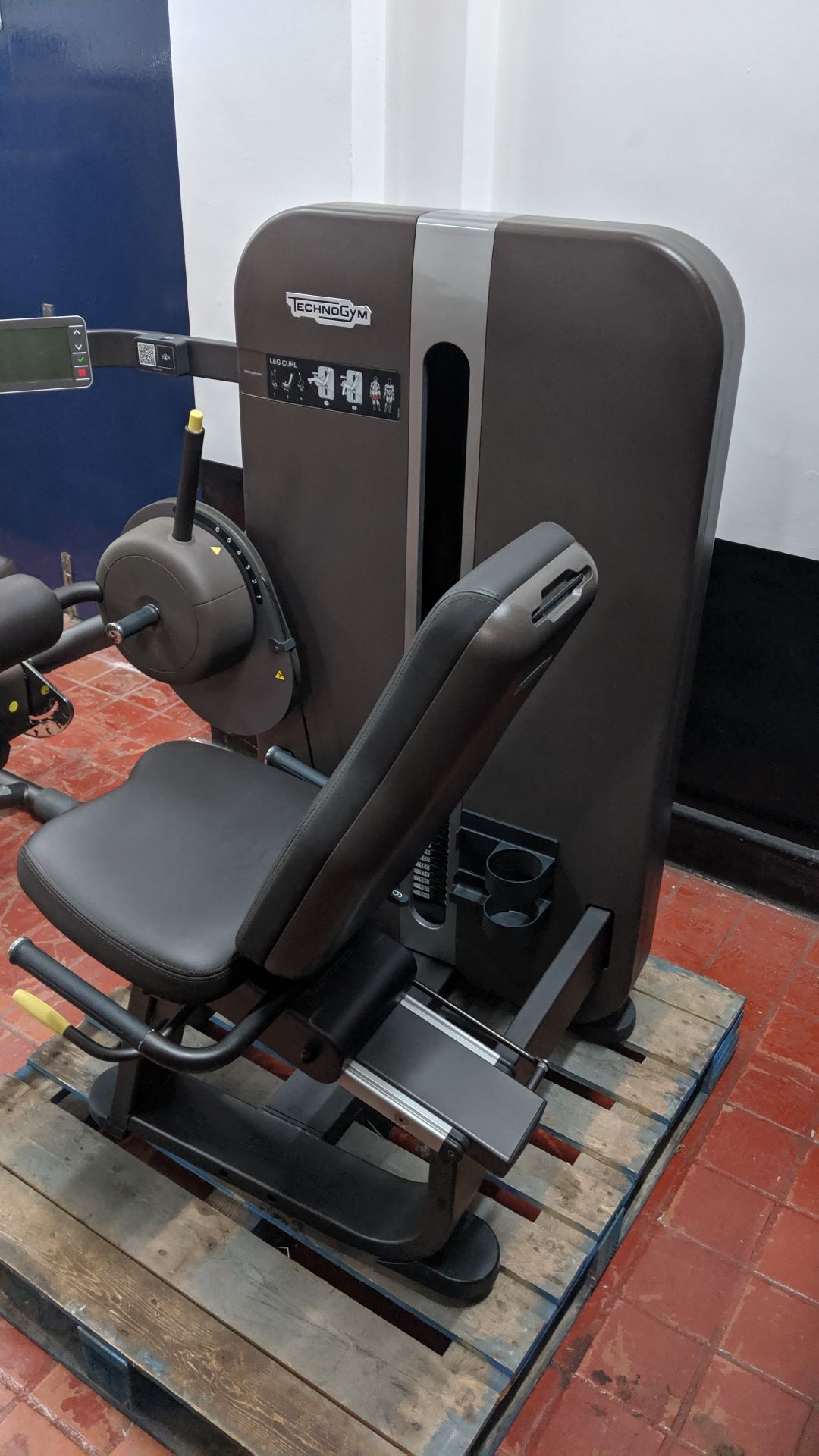 Technogym Leg Curl Artis Purchased new in 2016 - refurbished/recommissioned by Technogym - please - Image 5 of 9