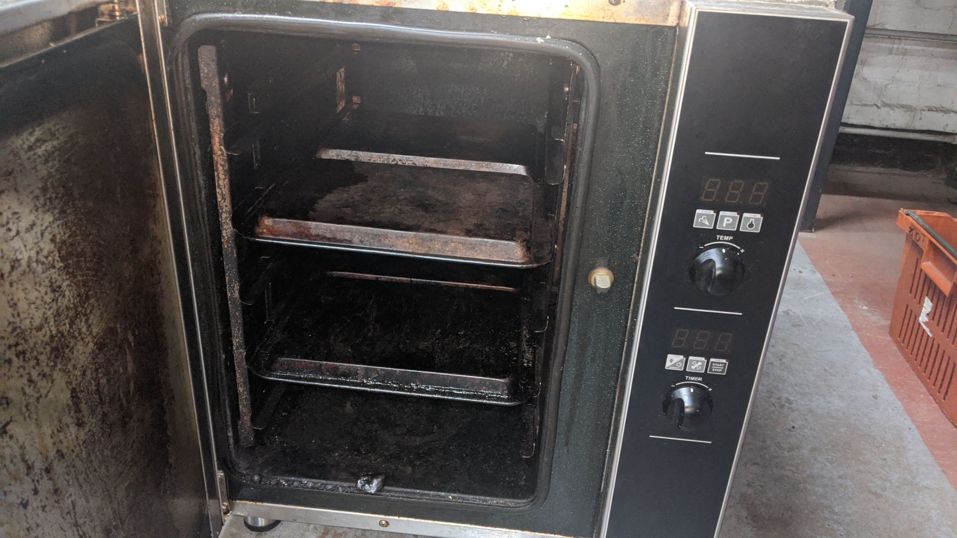 Blue Seal turbo fan oven, purchased new for £1,930 plus VAT . This is one of three items purchased - Image 11 of 15