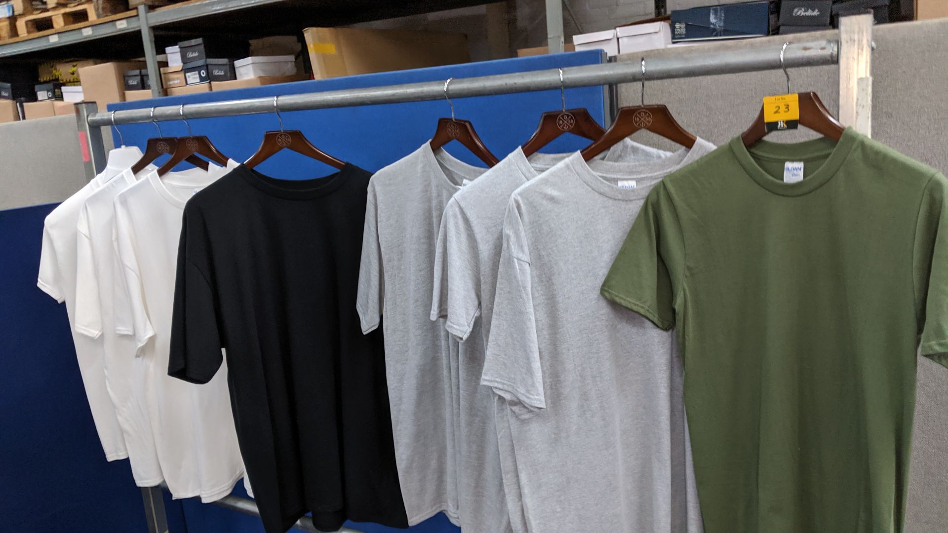 8 off Gildan round neck T-shirts. This is one of a number of lots being sold on behalf of the - Image 7 of 7