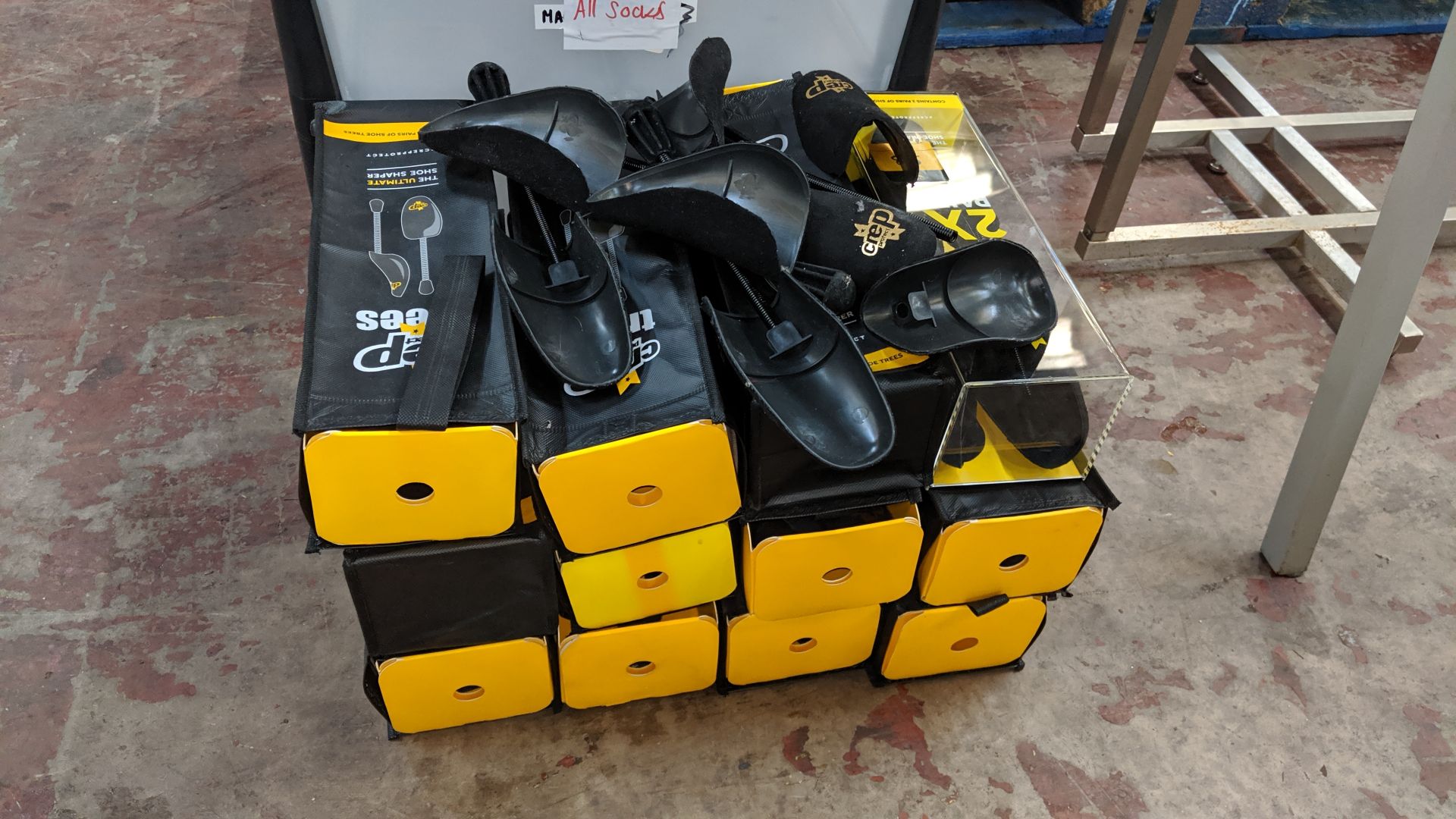 Quantity of Crep shoe trees. This is one of a number of lots being sold on behalf of the liquidators - Image 2 of 4