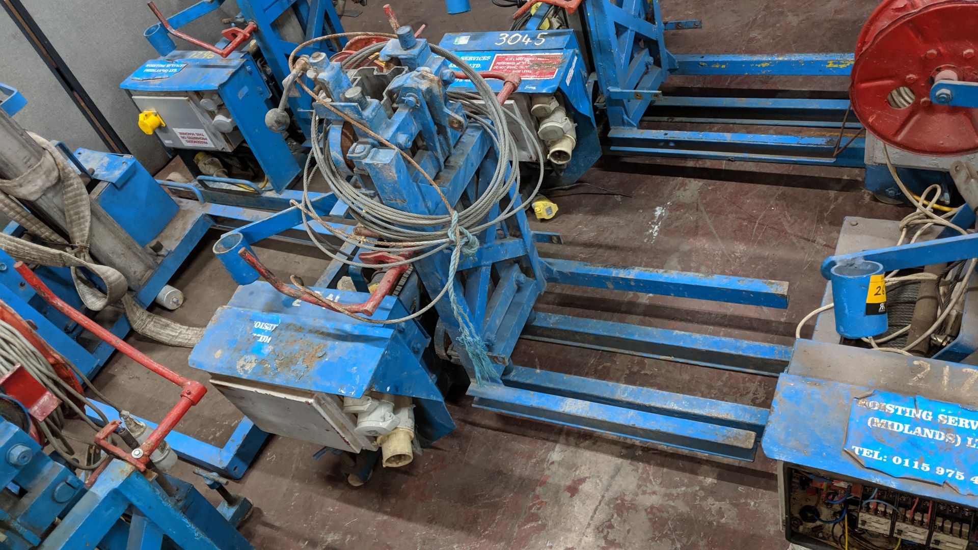 3 off Steinweg Superlift 200kg lifting devices/hoists NB. We are insufficiently expert to - Image 5 of 12