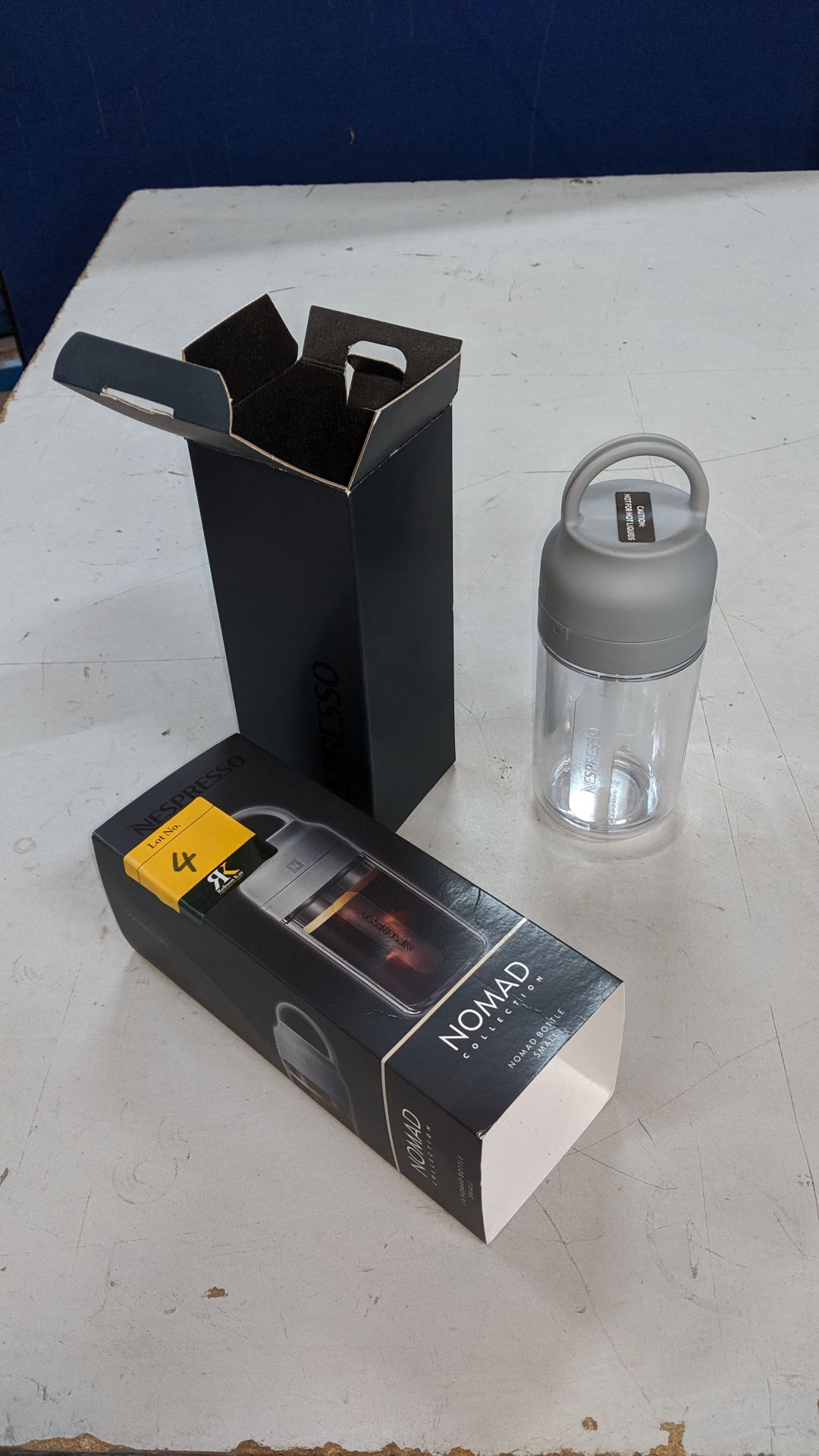 Nespresso Nomad bottle (small). IMPORTANT: Please remember goods successfully bid upon must be - Image 4 of 4