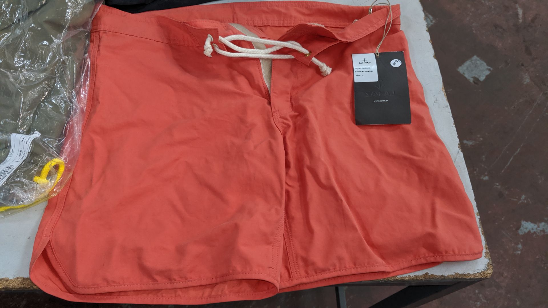 6 off shorts & swim shorts by North Face, Napapijri, Tuk Tuk & others. This is one of a number of - Image 3 of 6