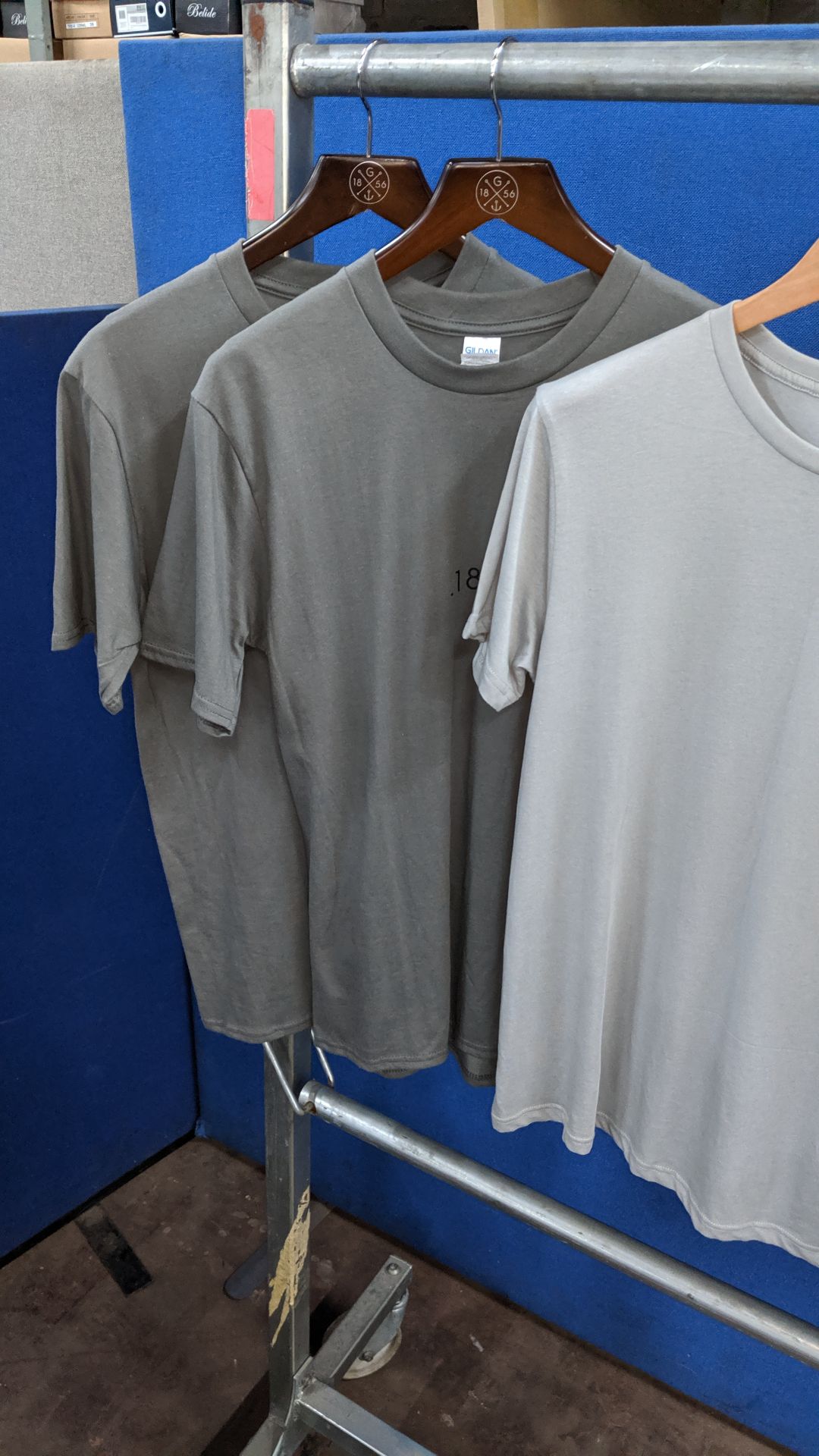 9 off 1856 round neck T-shirts in assorted colours. This is one of a number of lots being sold on - Image 3 of 8