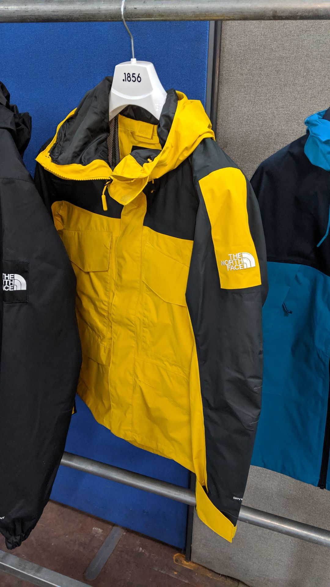 5 off assorted North Face zip up jackets. This is one of a number of lots being sold on behalf of - Image 10 of 13