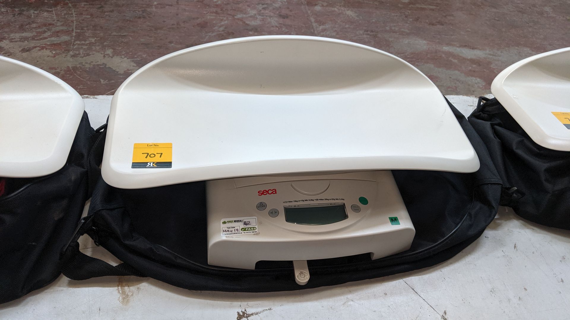 Seca model 384 baby scales max. capacity 20kg. This is one of a large number of lots used/owned by - Image 2 of 4