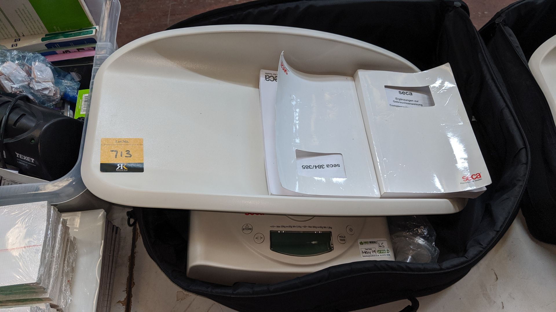 Seca model 385 baby scales max. capacity 50kg. This is one of a large number of lots used/owned by - Image 2 of 5