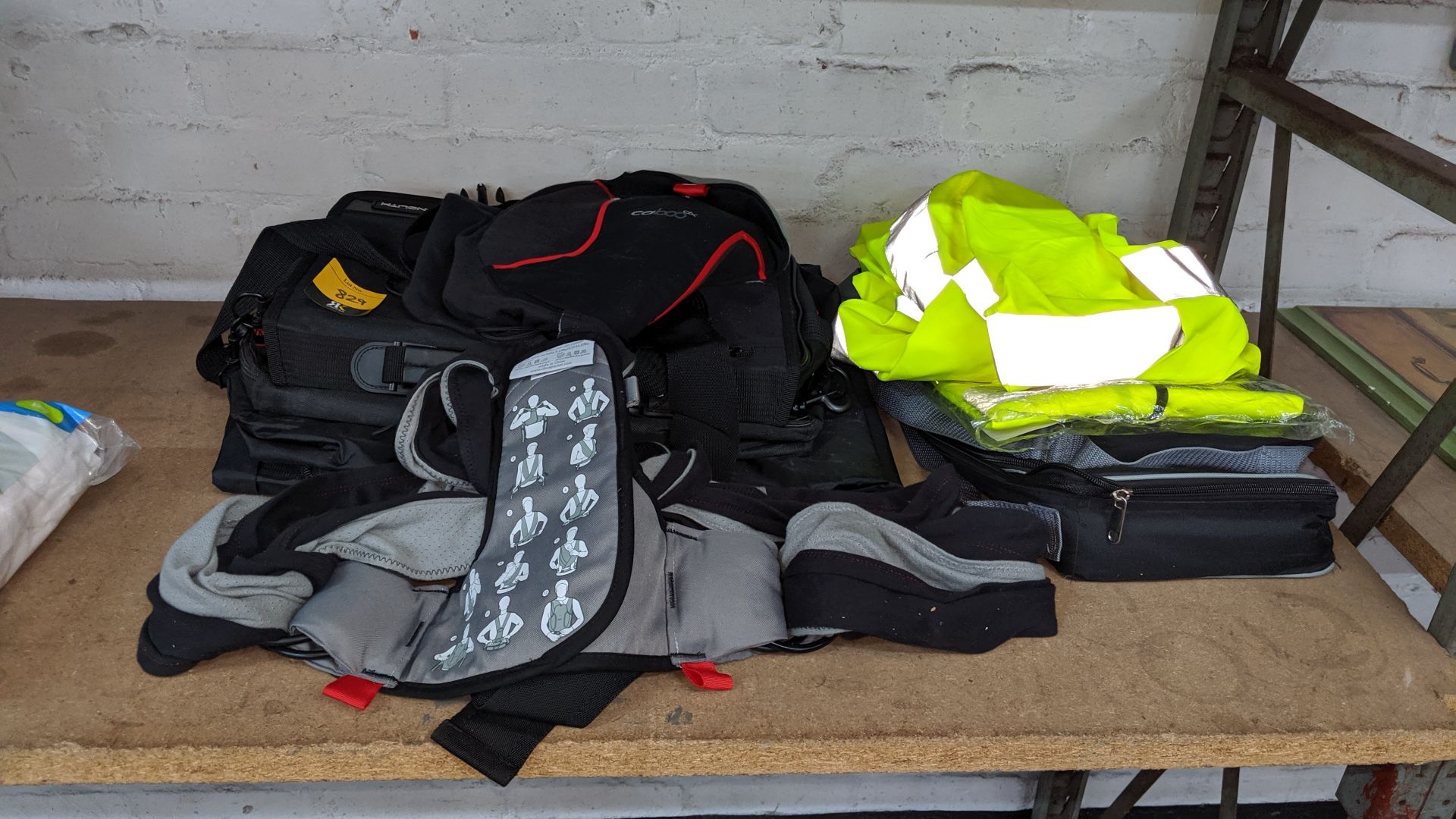 Quantity of assorted bags & cases including hi-vis jackets. This is one of a large number of lots - Image 3 of 5