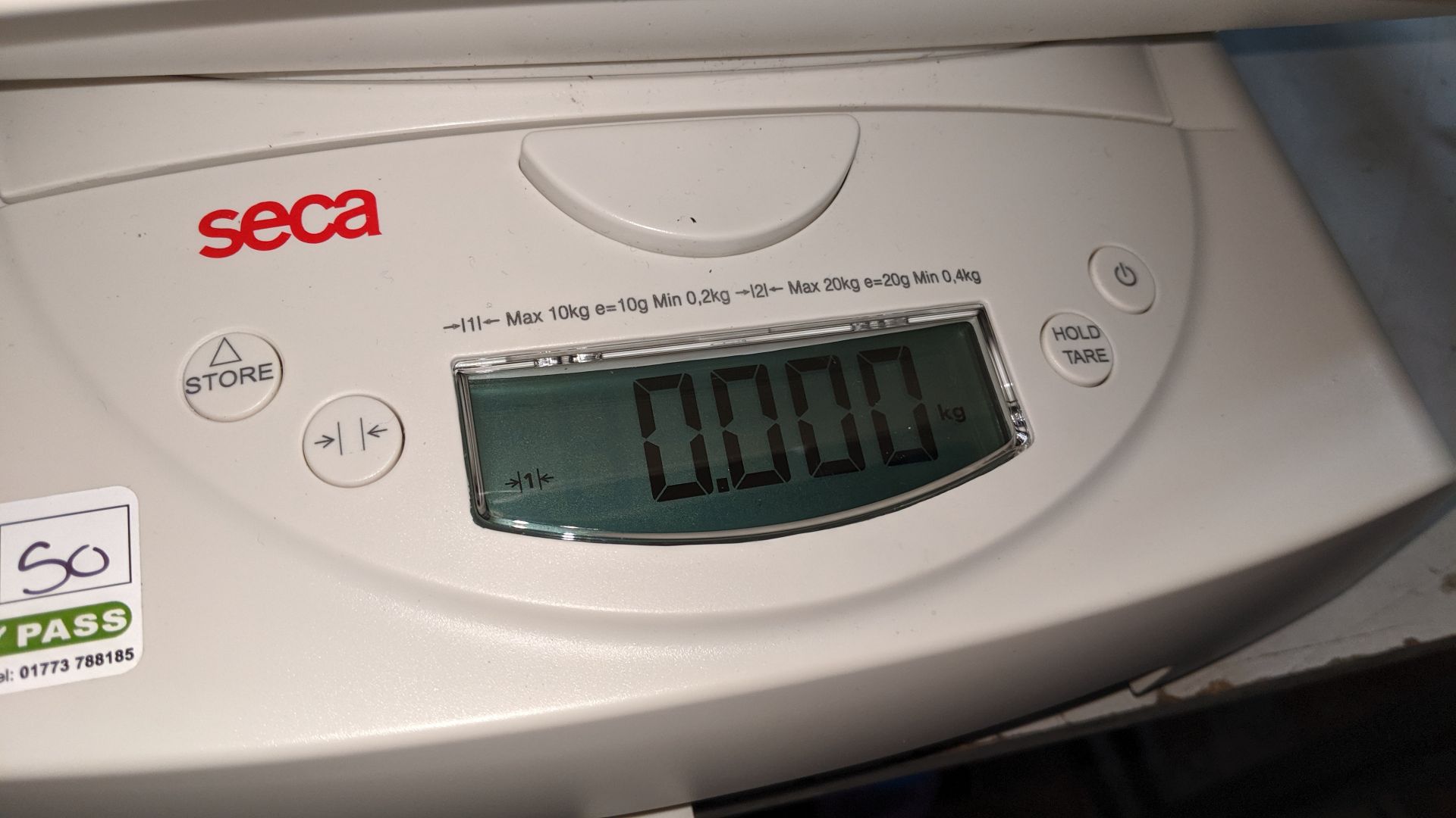 Seca model 384 baby scales max. capacity 20kg. This is one of a large number of lots used/owned by - Image 7 of 7