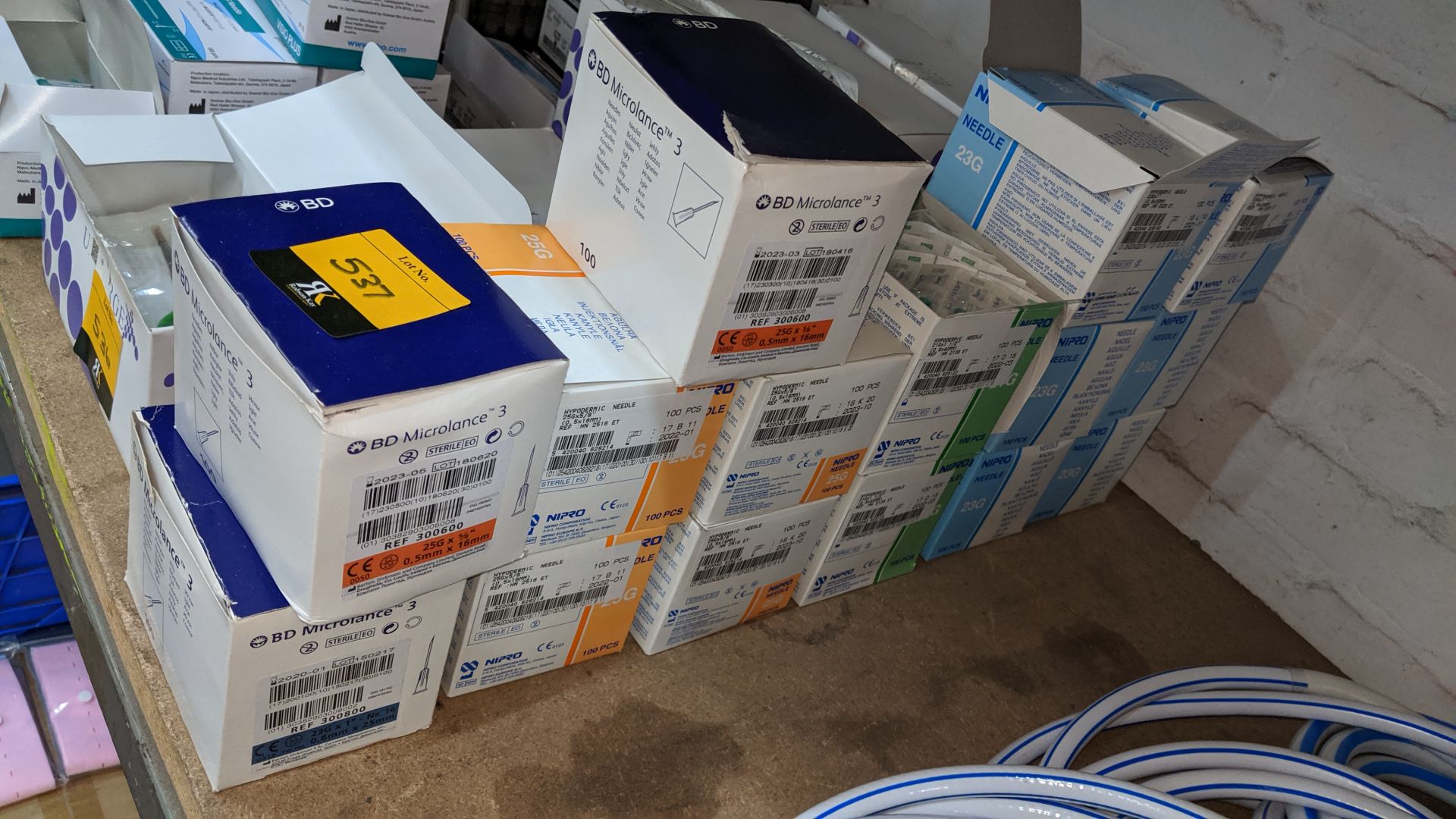 Row of assorted medical needles. This is one of a large number of lots used/owned by One To One ( - Image 5 of 5