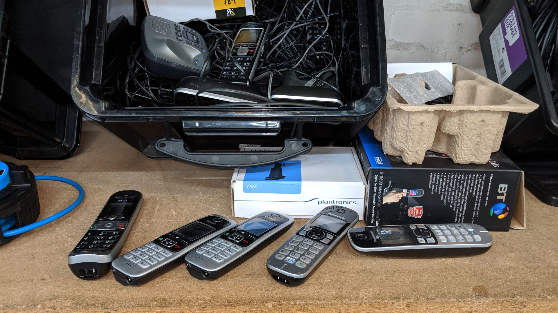 Contents of a crate of DECT telephone equipment - crate excluded. This is one of a large number of - Image 2 of 5