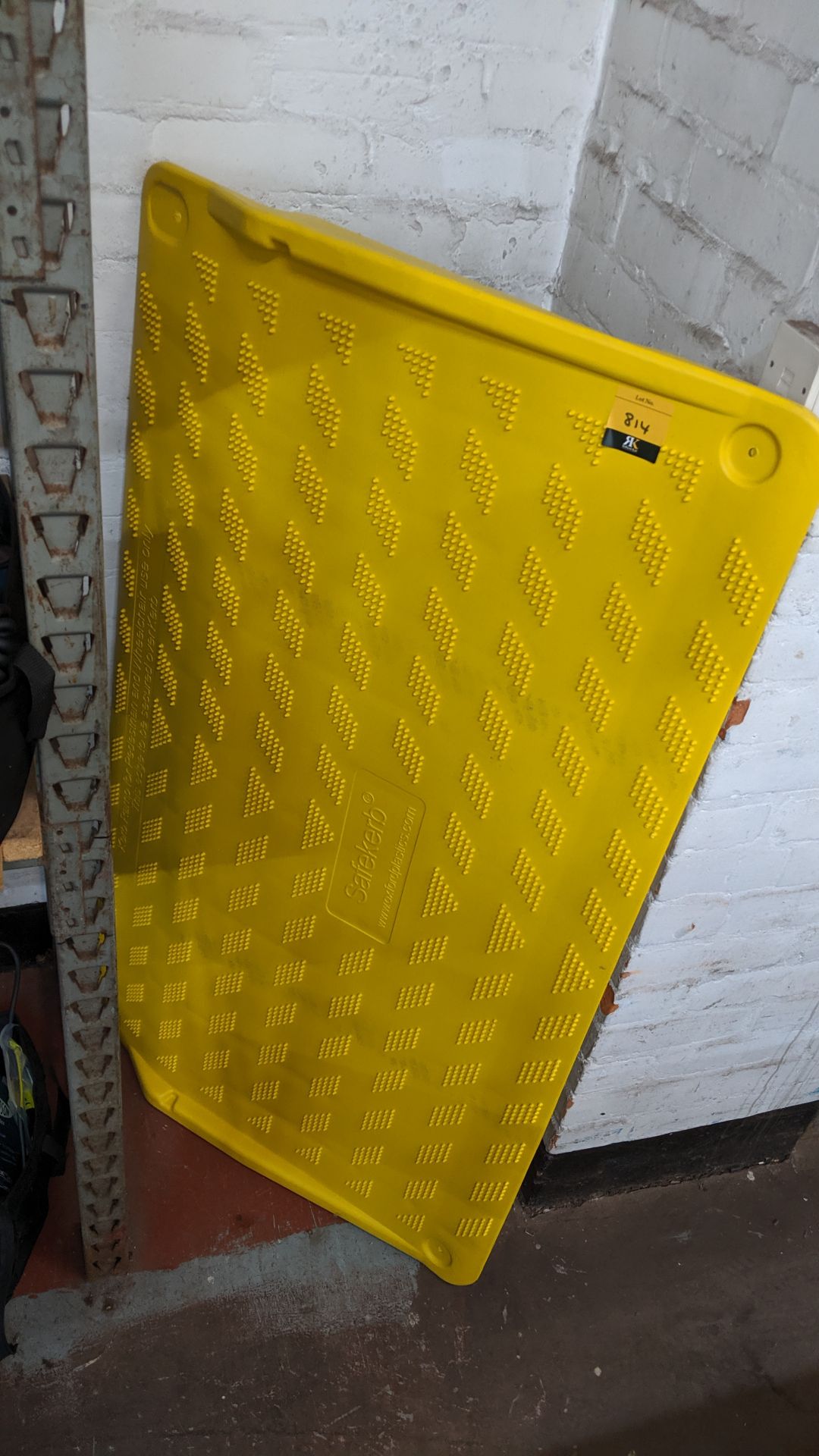 SafeKerb large yellow panel by Oxford Plastics. This is one of a large number of lots used/owned
