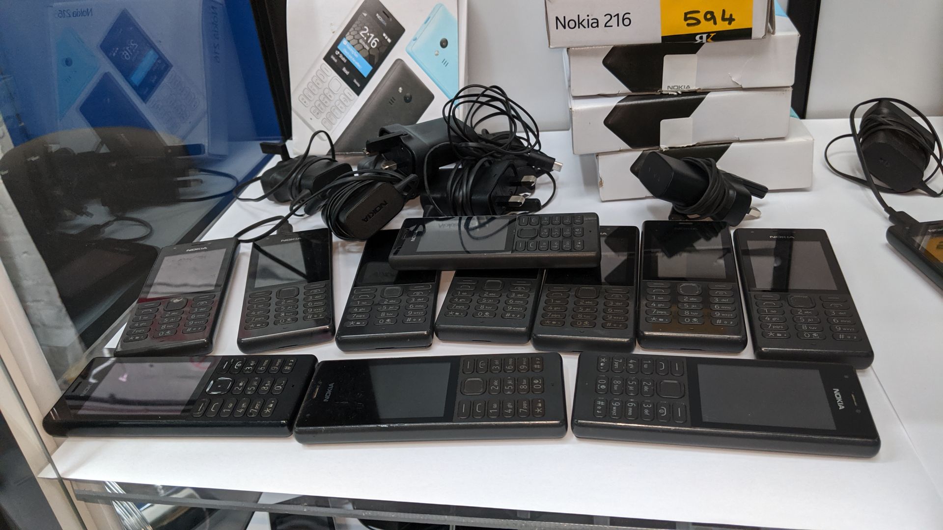 11 off Nokia 216 black mobile phones including 7 chargers & 5 boxes. We believe these phones were - Image 7 of 7