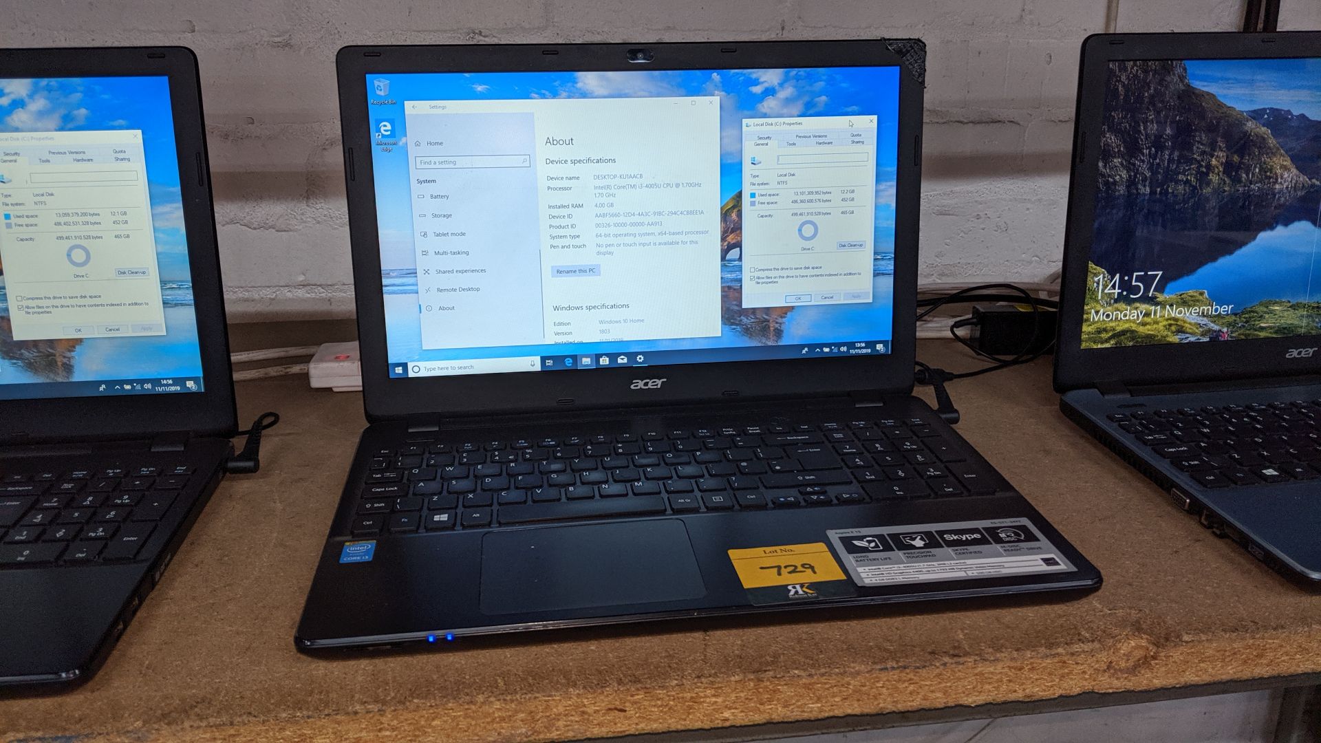 Acer Aspire E15 widescreen notebook computer, Intel Core i3-4005u CPU @1.7GHz, 4Gb RAM, 500Gb HDD