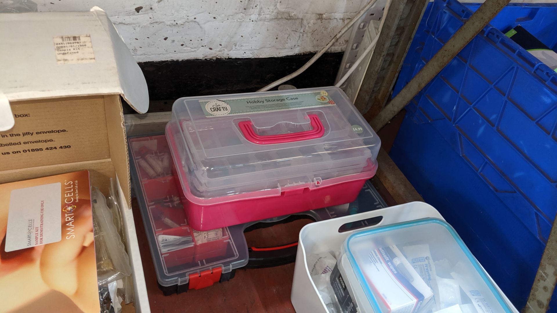 Contents of a bay of medical supplies including safety tube holders, syringes, storage cases & - Image 10 of 13