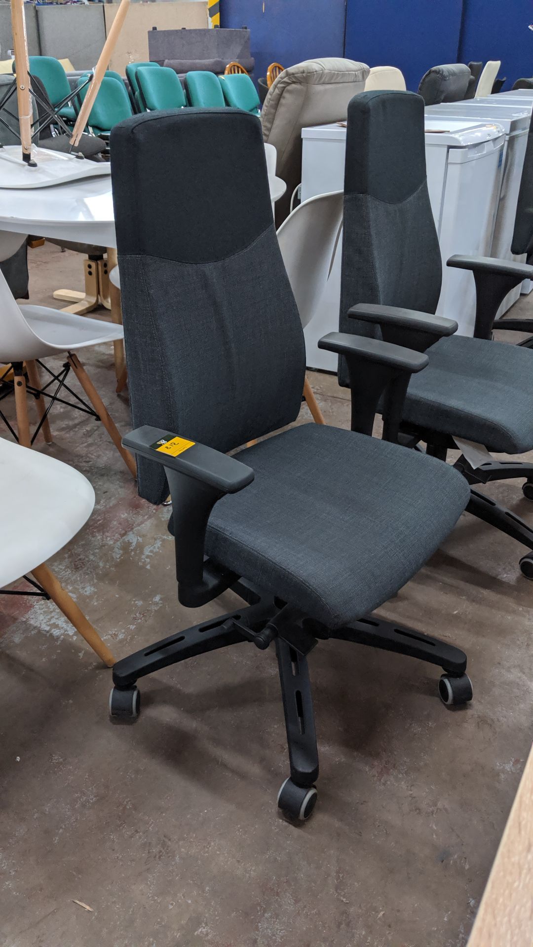 Pair of modern grey & black executive chairs with arms NB Lots 317 - 319 each consist of a pair of - Image 4 of 5