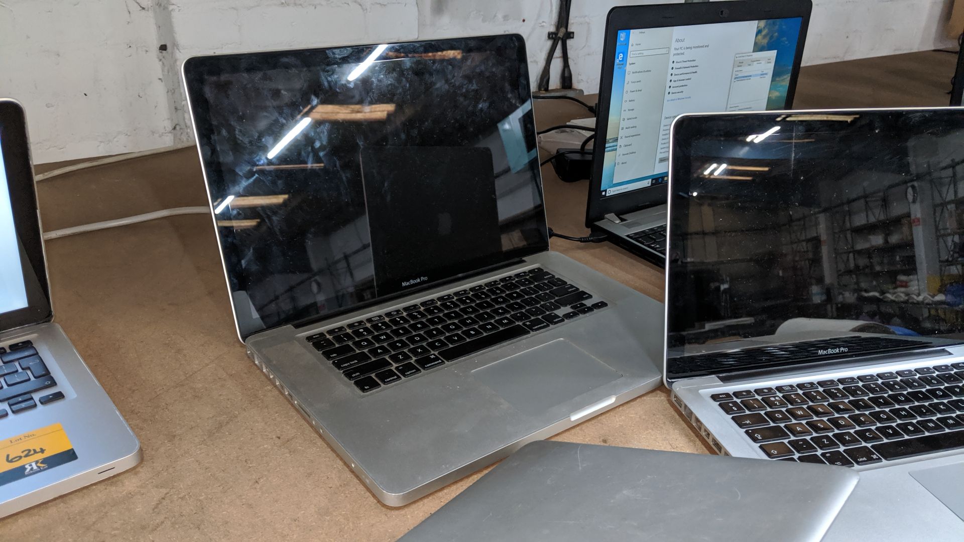 3 off Apple MacBook Pro silver notebook computers, no power packs/chargers, we have been unable to - Image 6 of 6