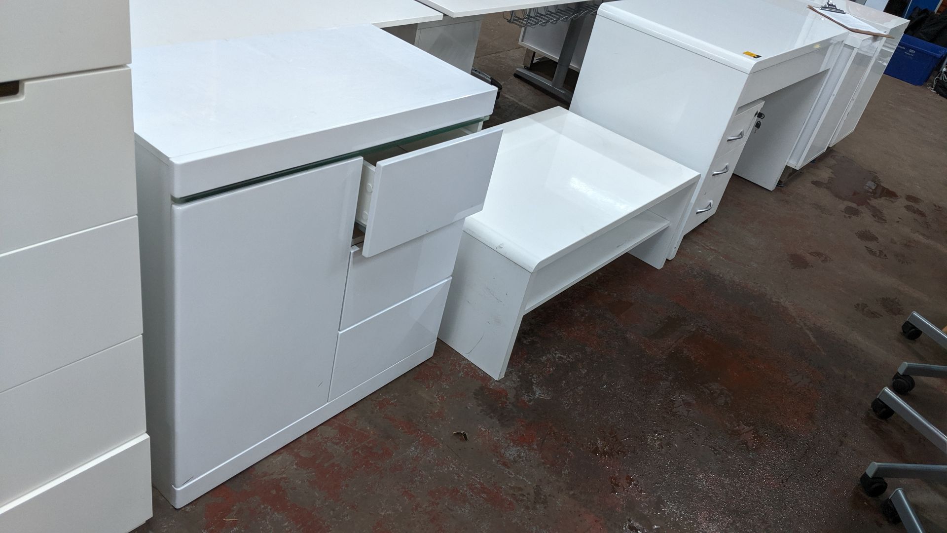 3 pieces of white gloss finish furniture comprising small desk, occasional table, storage unit & - Image 4 of 5