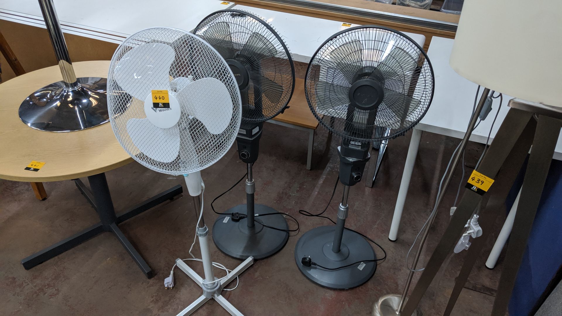 3 off floor standing pedestal fans, one in white & 2 in grey/silver. This is one of a large number - Image 2 of 6