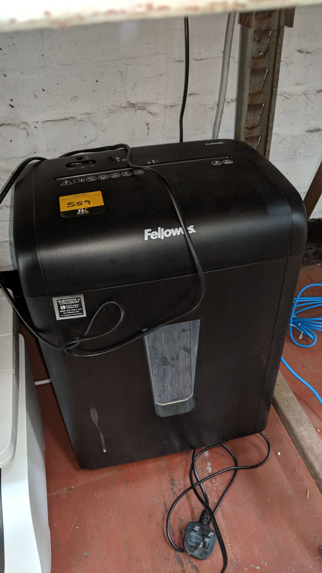 Fellowes 62MC shredder. This is one of a large number of lots used/owned by One To One (North