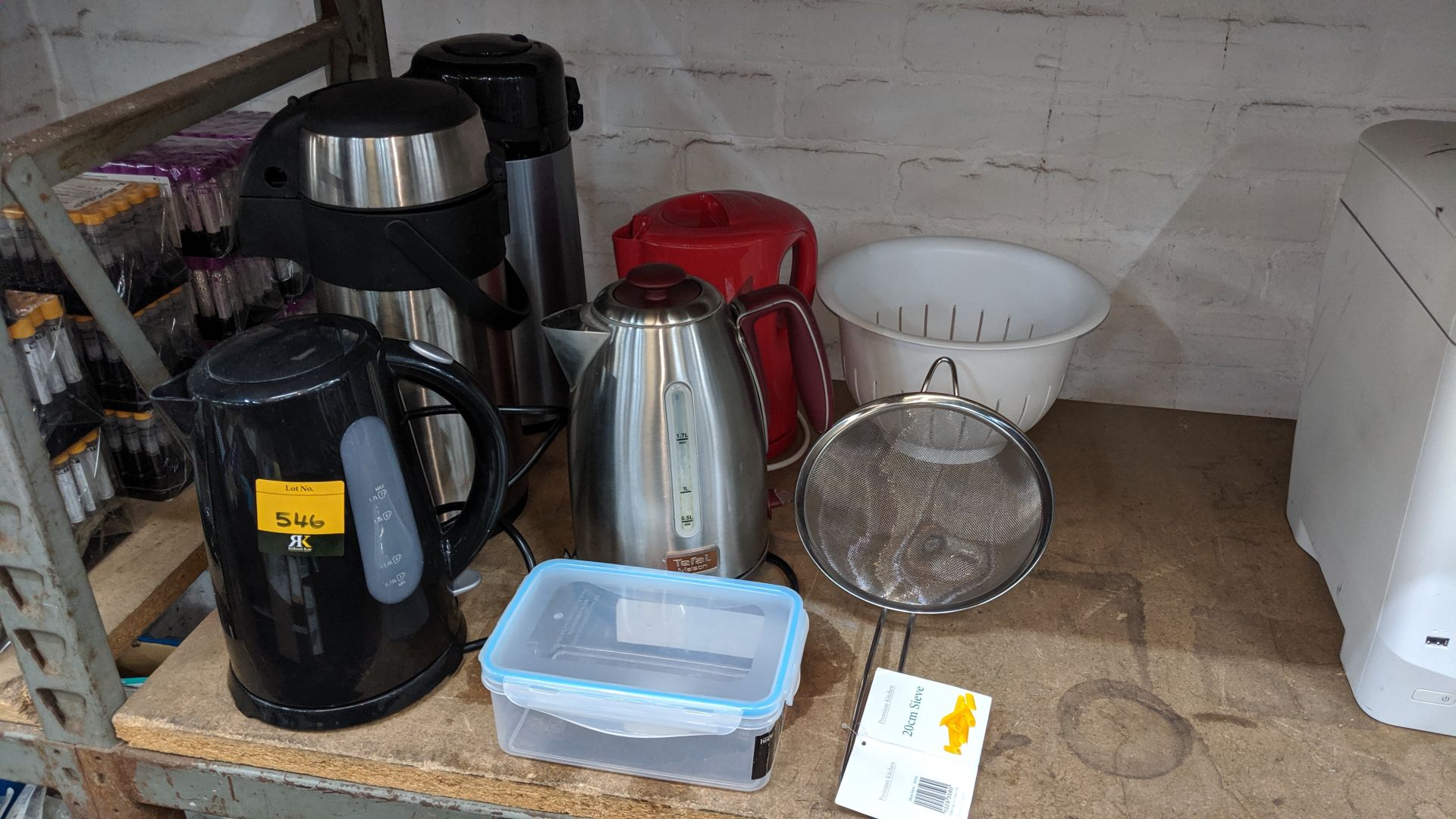 Quantity of assorted Thermos flasks, kettles & other cooking related items. This is one of a large
