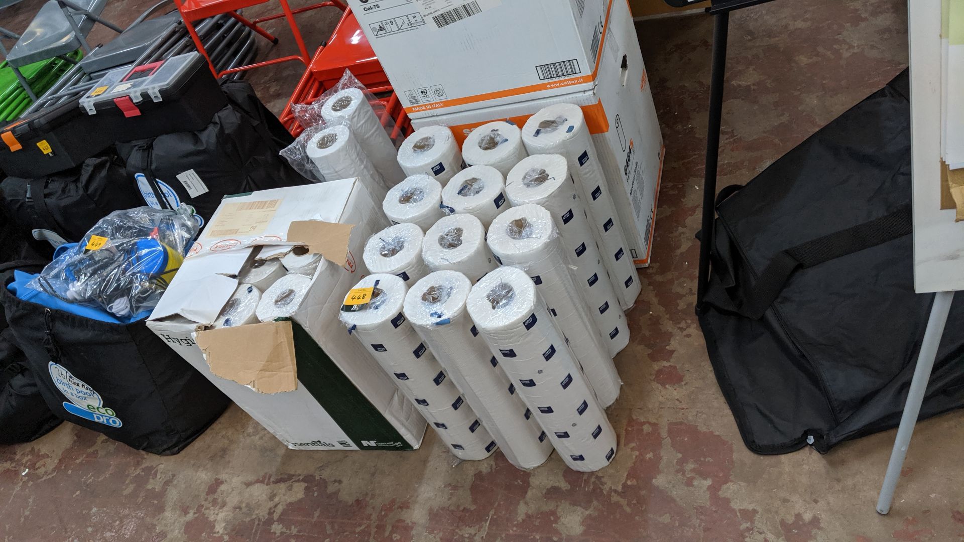 Quantity of medical rolls. This is one of a large number of lots used/owned by One To One (North - Image 2 of 4