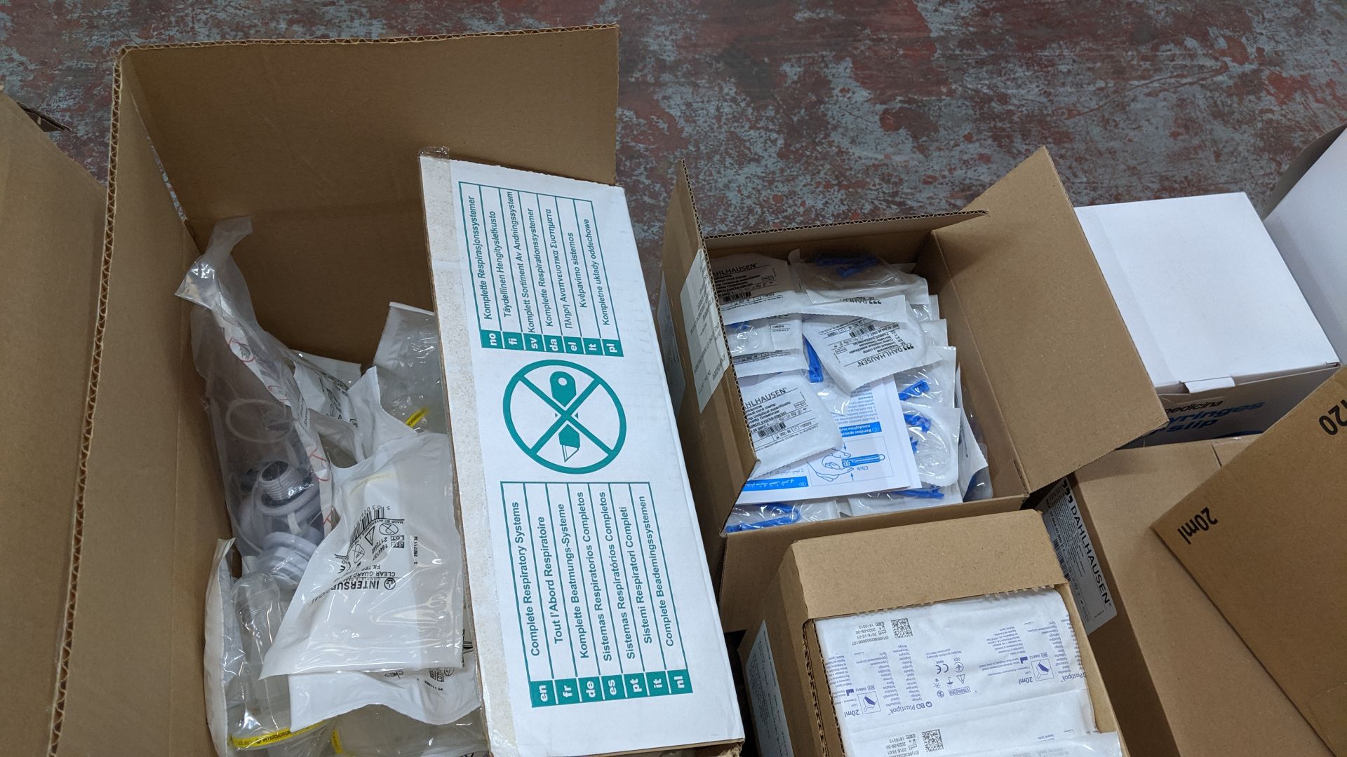 Contents of a pallet of medical supplies NB Pallet excluded. This is one of a large number of lots - Image 5 of 9