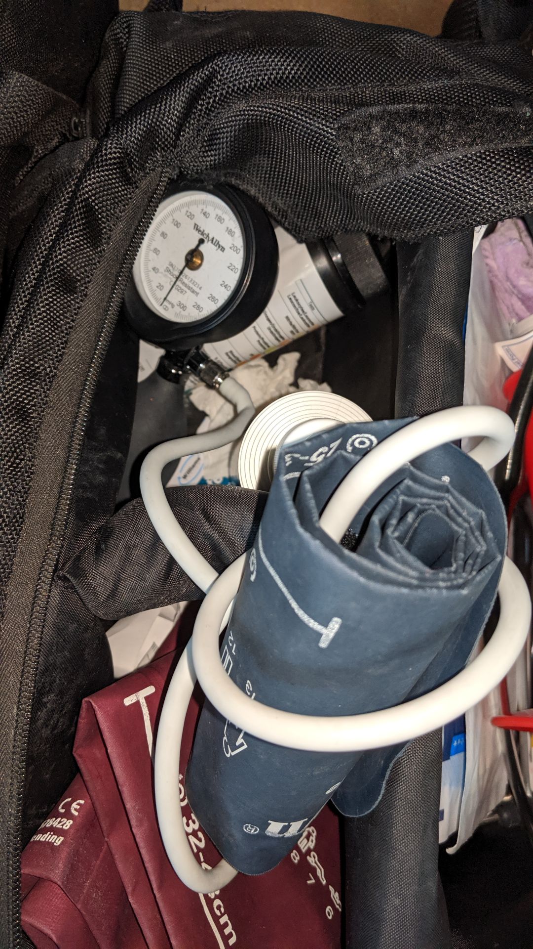 3 off medical bags & contents, each bag typically containing some or all of the following items - - Image 6 of 12