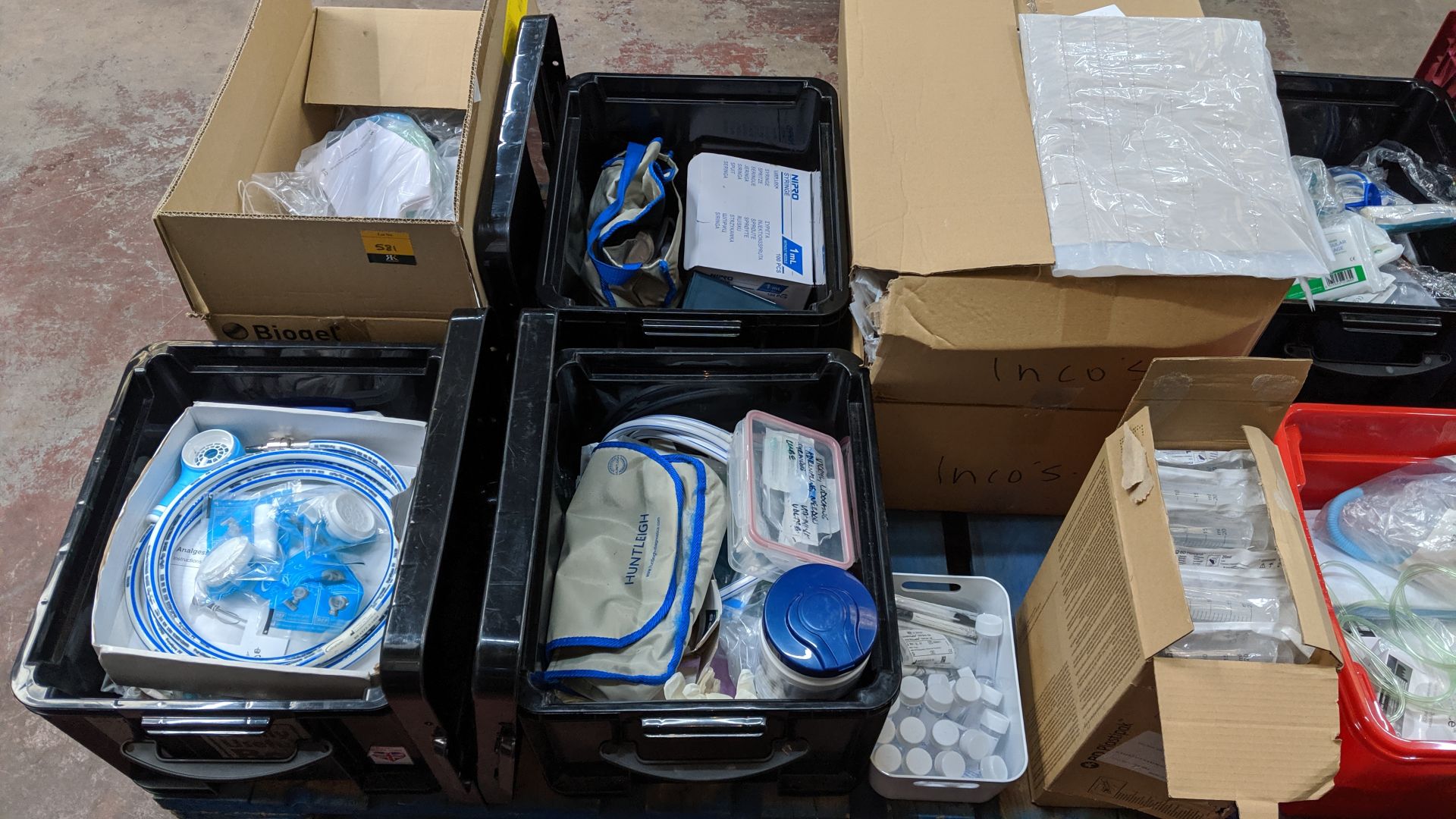 Contents of a pallet of assorted medical supplies including single use resuscitators, Analgesic - Image 2 of 11