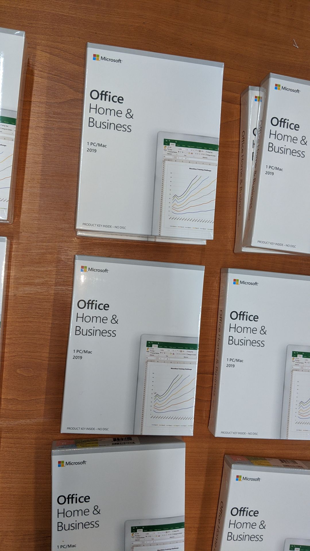 5 off Microsoft Office Home & Business 2019 for PC/MAC. This lot comprises 5 sealed boxes each - Image 4 of 4