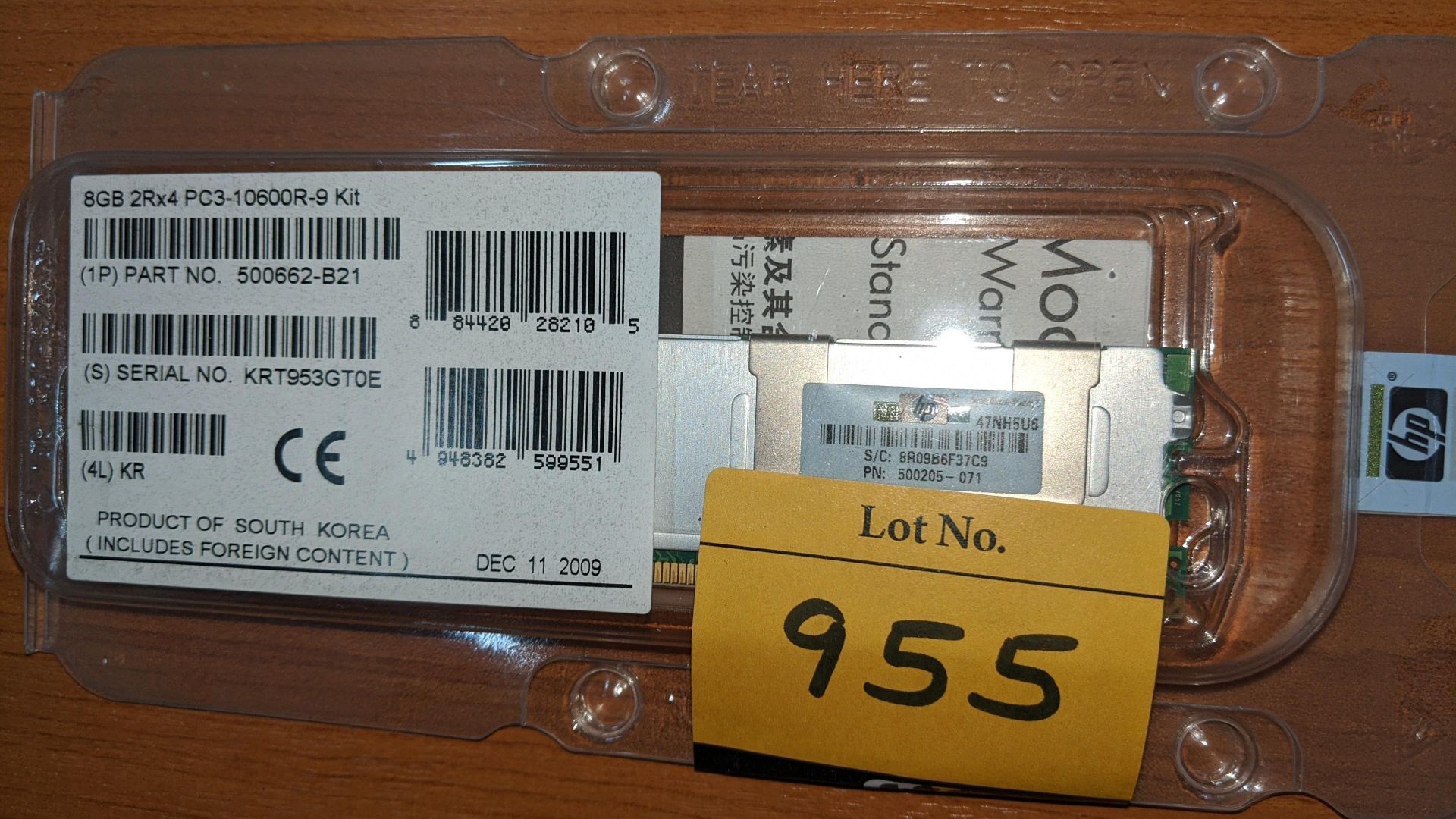 11 off HP 8Gb memory upgrade kits, part number 500662-B21 (silver). This is one of a large number of - Image 3 of 7